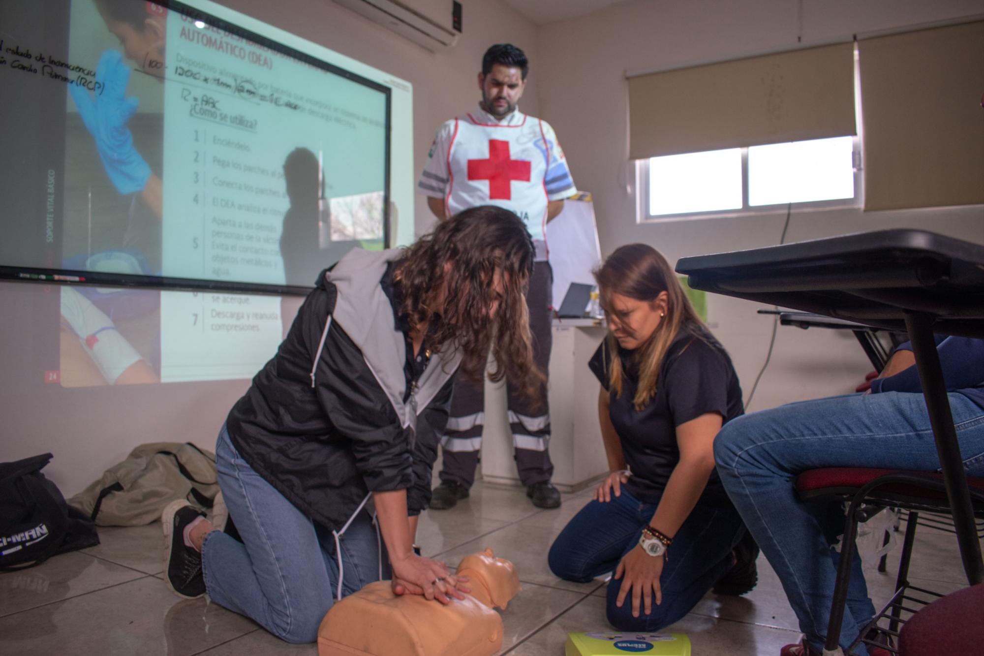 $!Brinda Cruz Roja Mazatlán capacitación de primeros auxilios