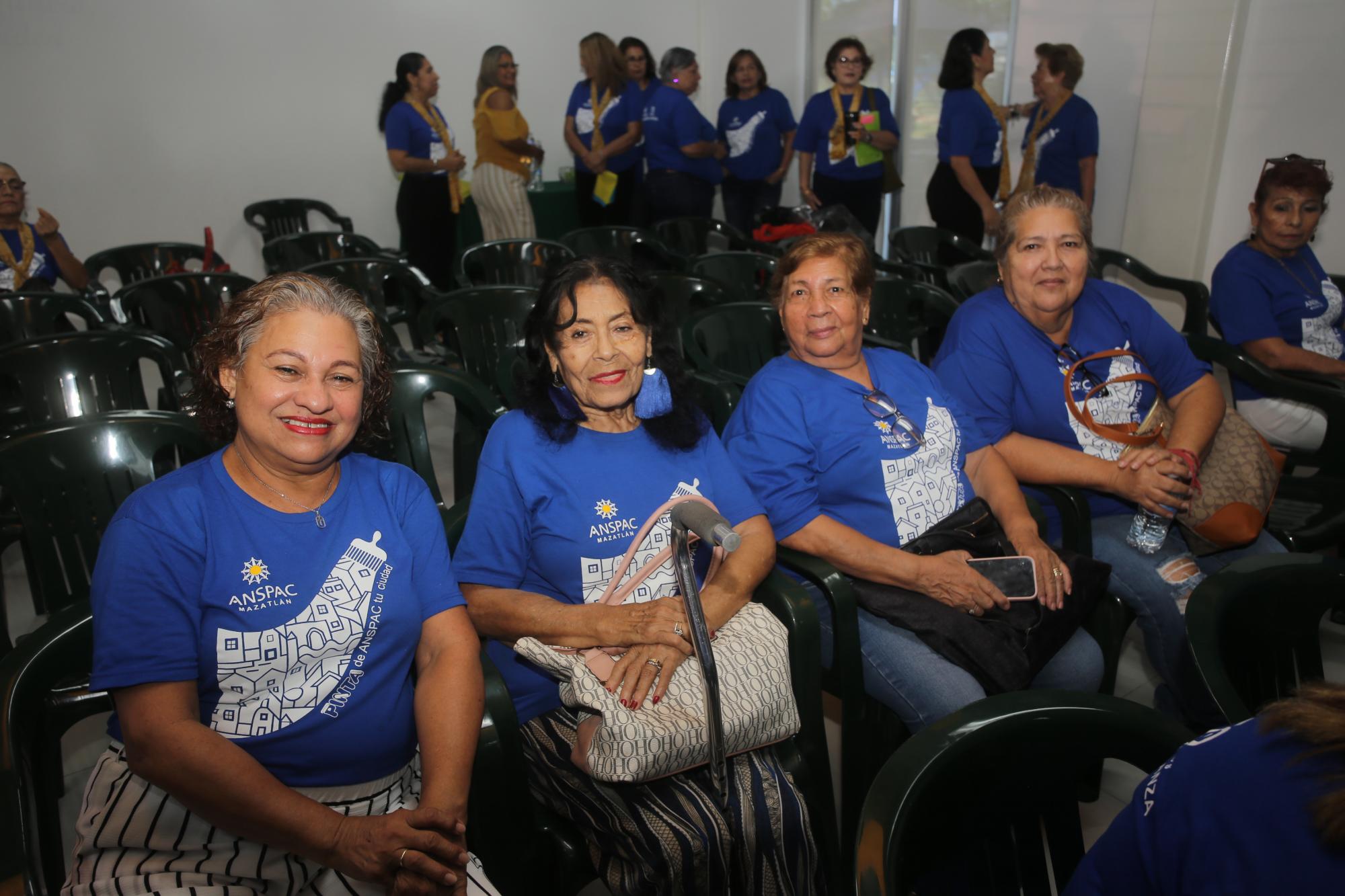 $!Guadalupe Lorena López, María del Carmen Noriega, Margarita Aguilar y Sofía Guadalupe Mendoza.