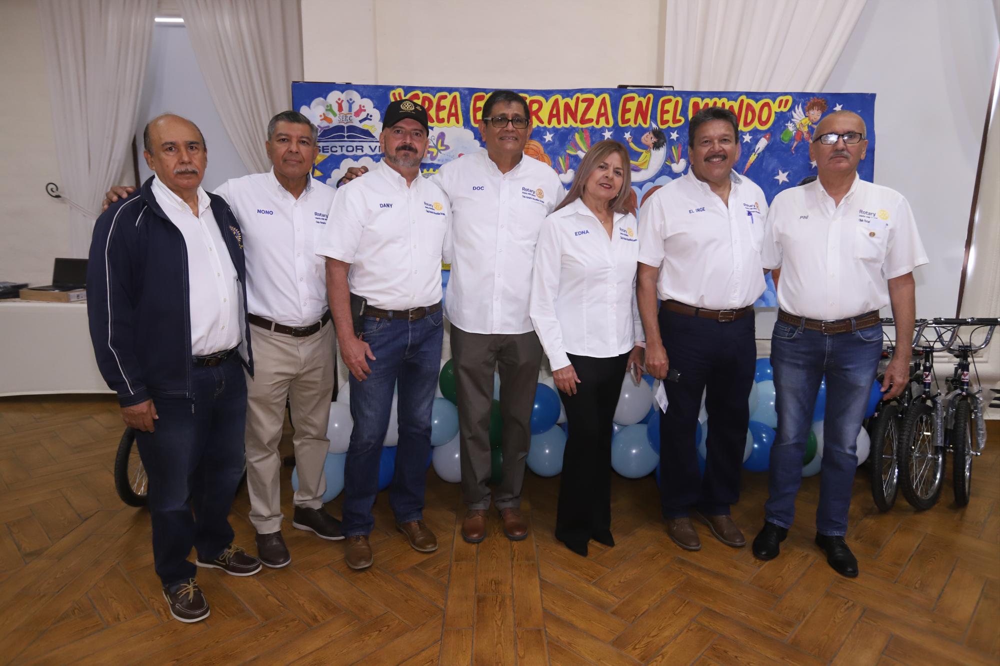 $!José Sandoval, Arnoldo León, Daniel Chaírez, Arturo Zamudio, Edna Ruth Martínez, Diego Durán y Humberto Pini.