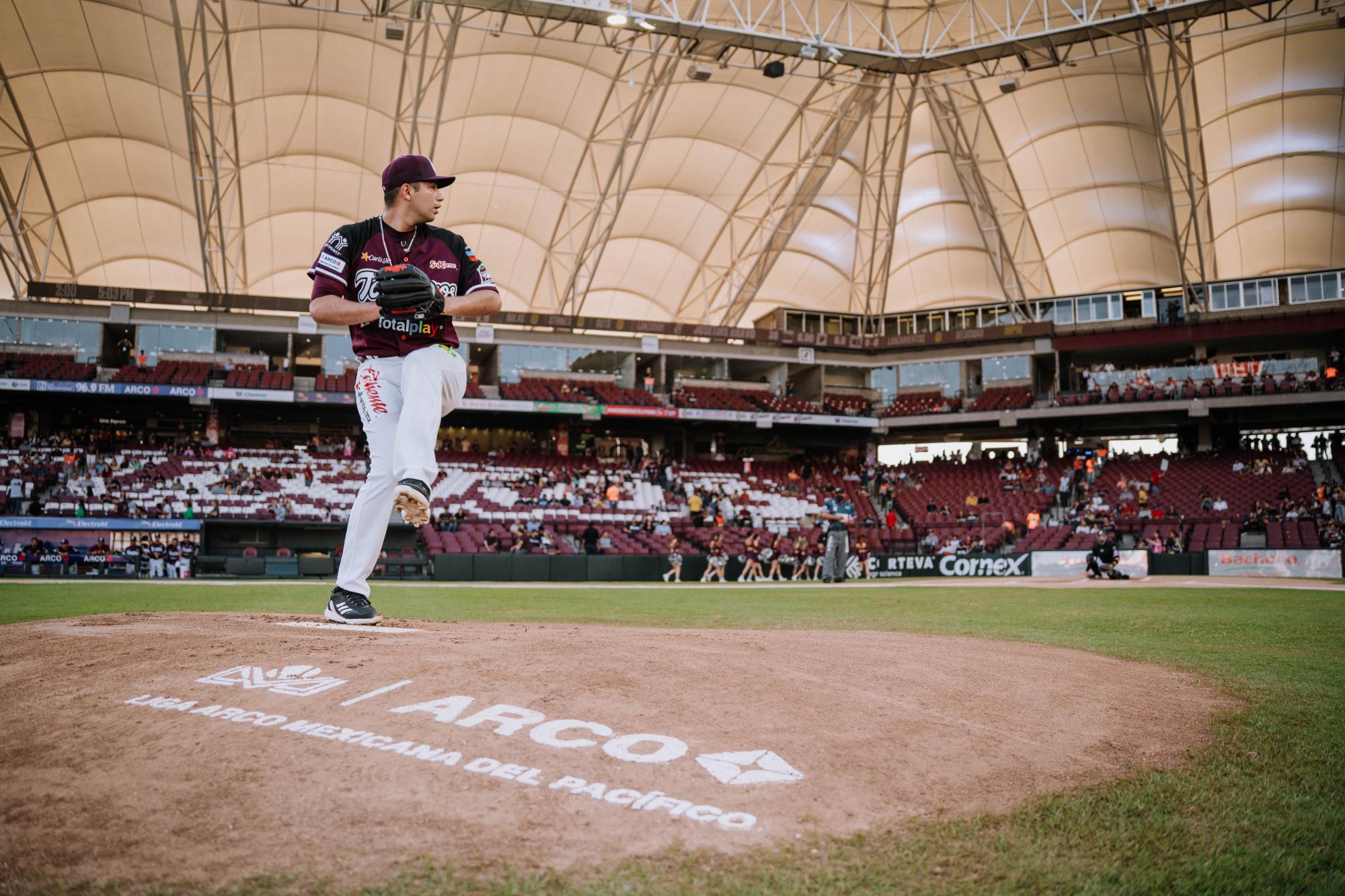 $!Tomateros de Culiacán rescata el del honor ante Yaquis