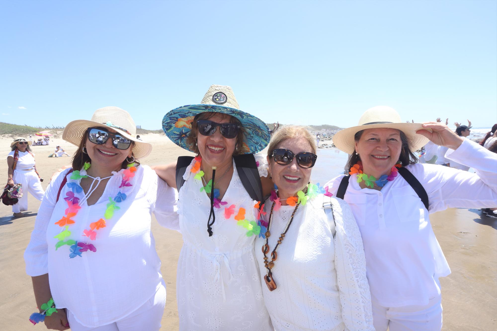 $!Martha Angulo, Maru Meza, Dolores Moreno e Irma Serrano.