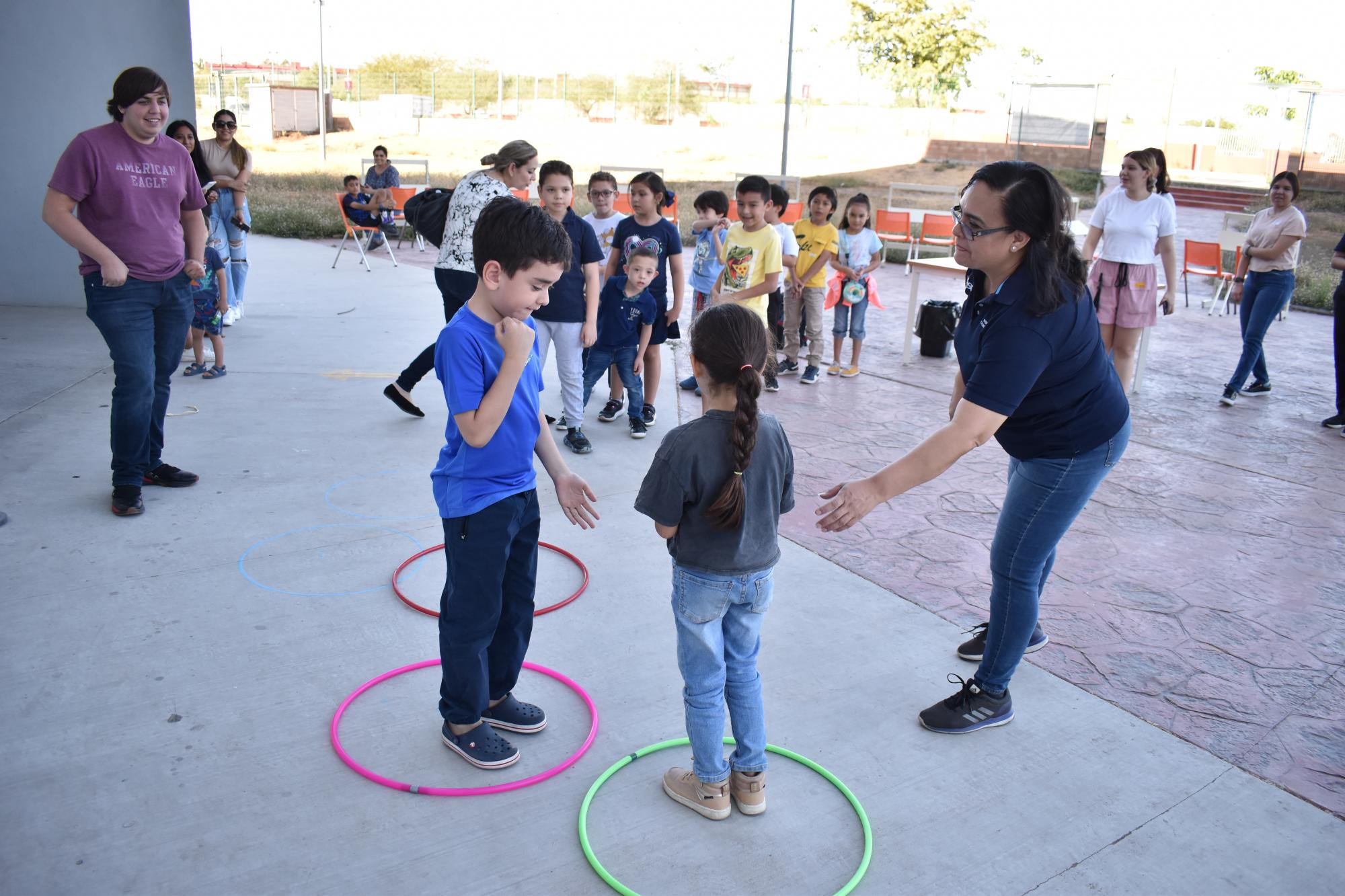 $!Participan niños en las actividades del FestiOwen