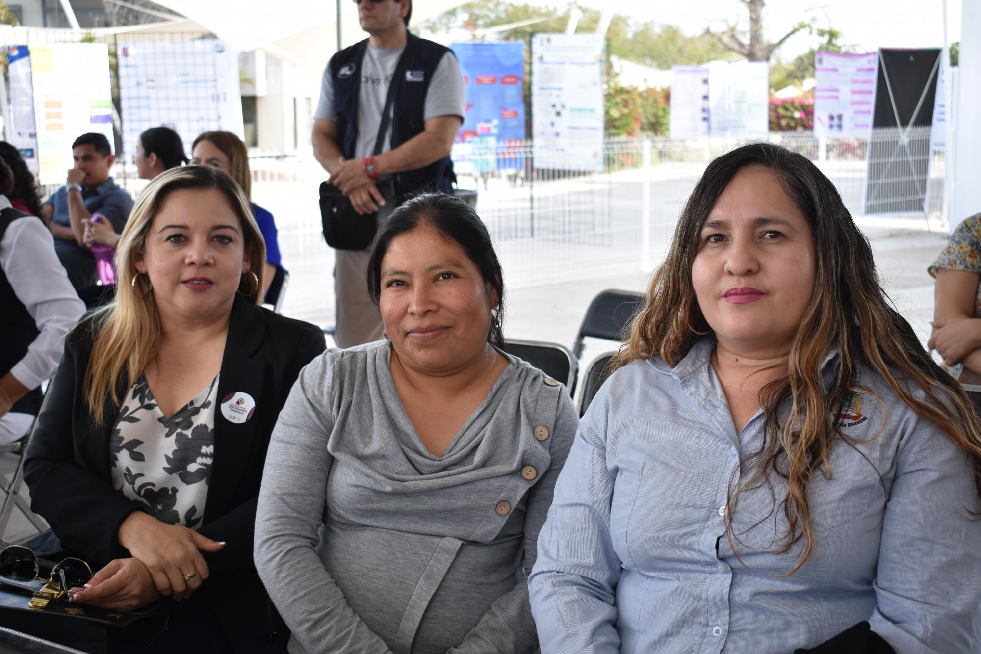 $!Grace Erandy Báez Hernández, Delfina Salinas Vargas y Wendy Guadalupe Cárdenas Coronel.