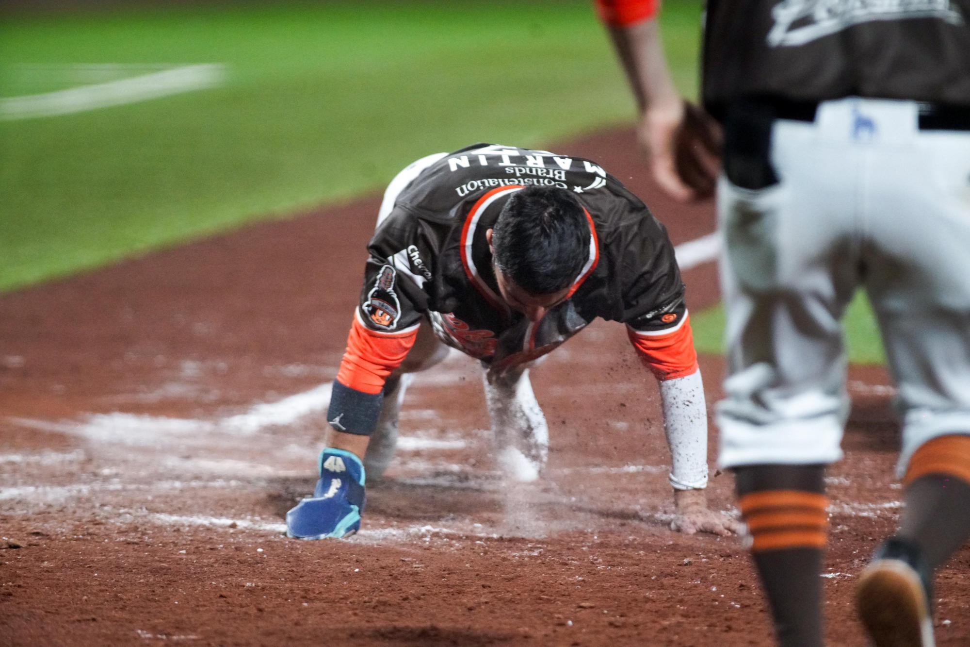 $!Yaquis congela a Charros en el primero de la serie