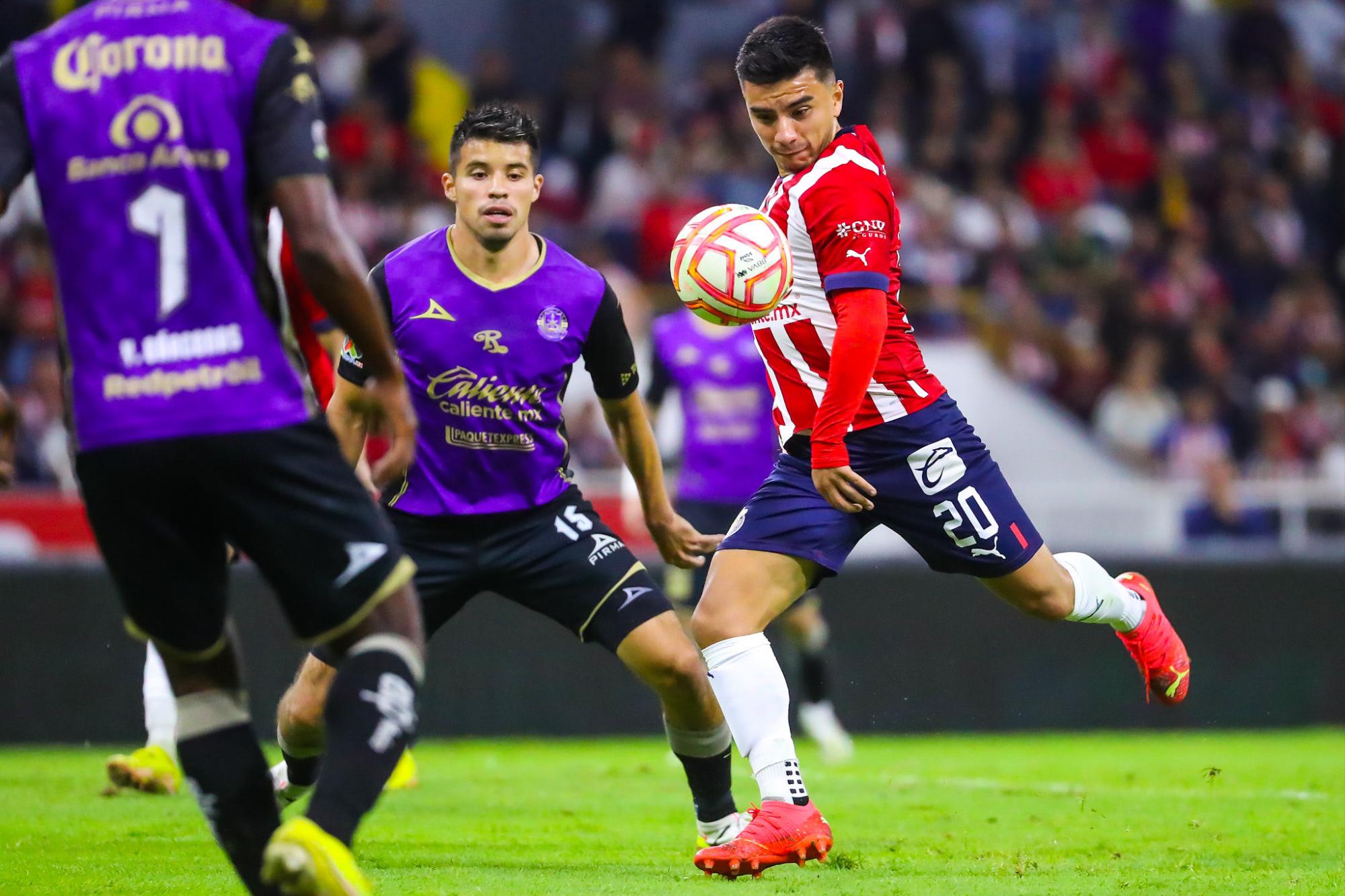 $!Chivas vence sobre la hora a Mazatlán FC en la Copa por México