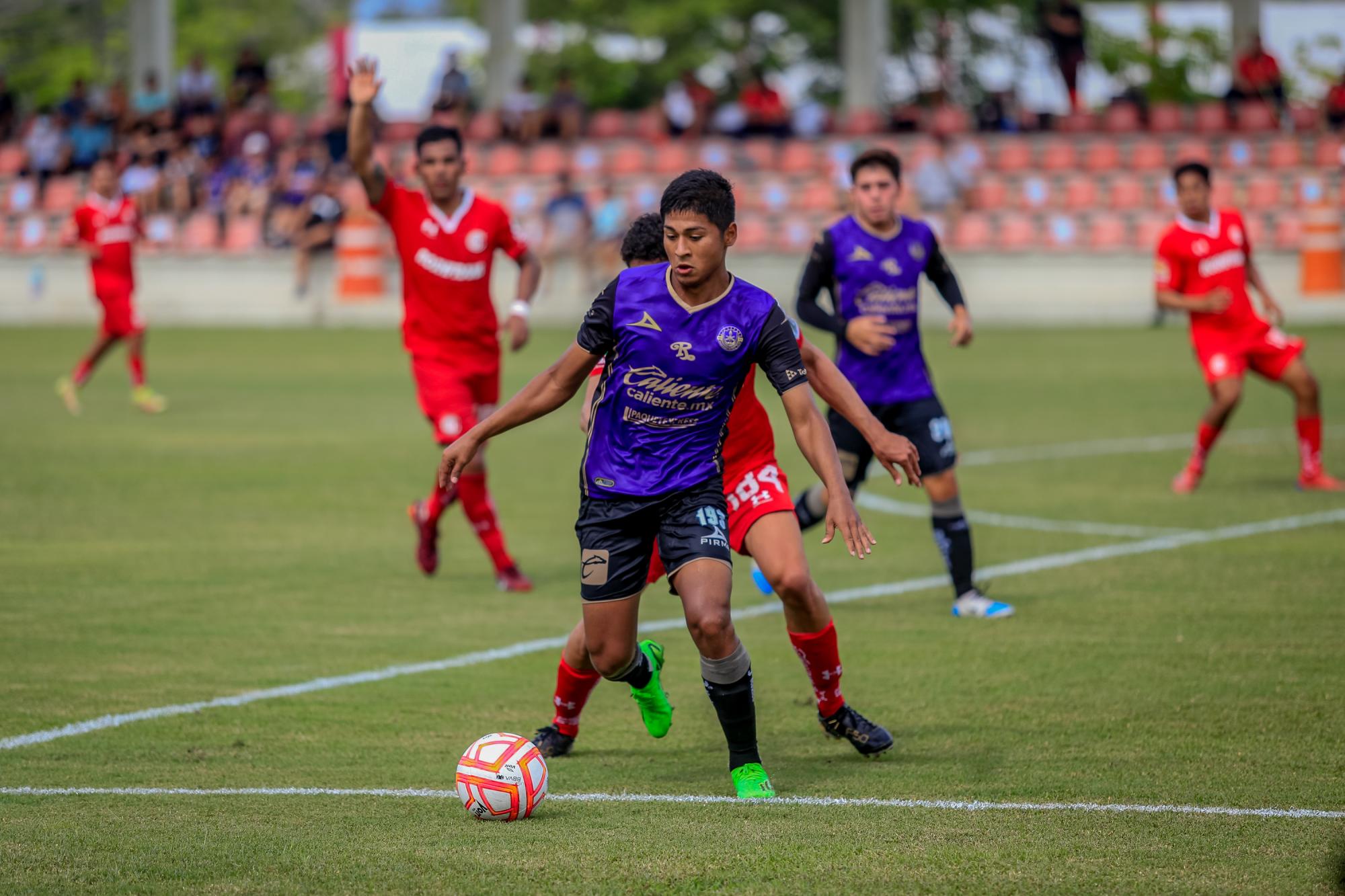 $!Juveniles del Mazatlán FC aplacan al Toluca