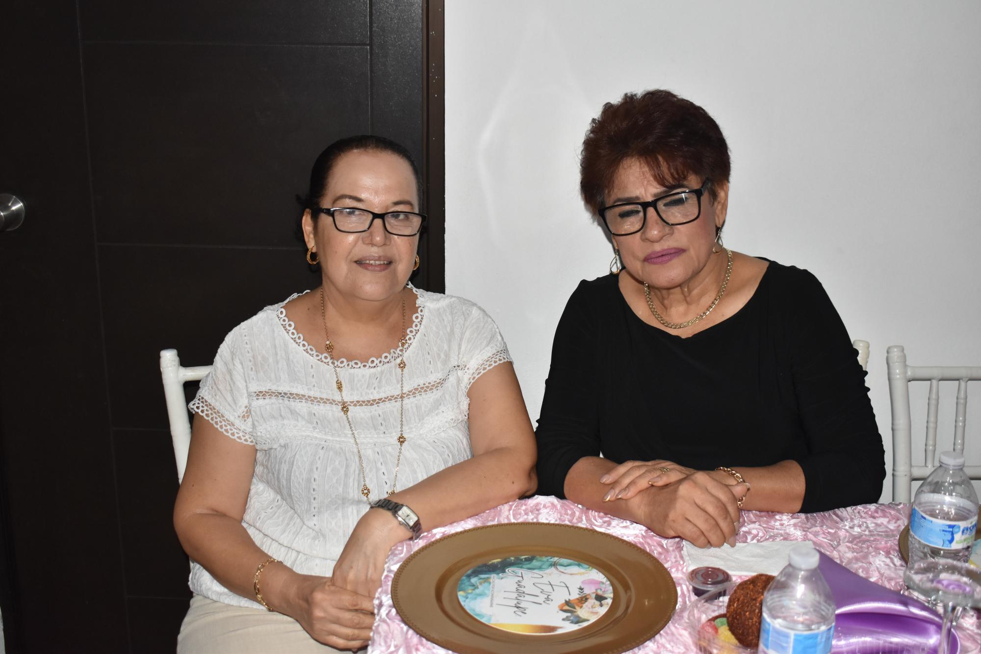 $!Hortencia Santos y Consuelo Romero.