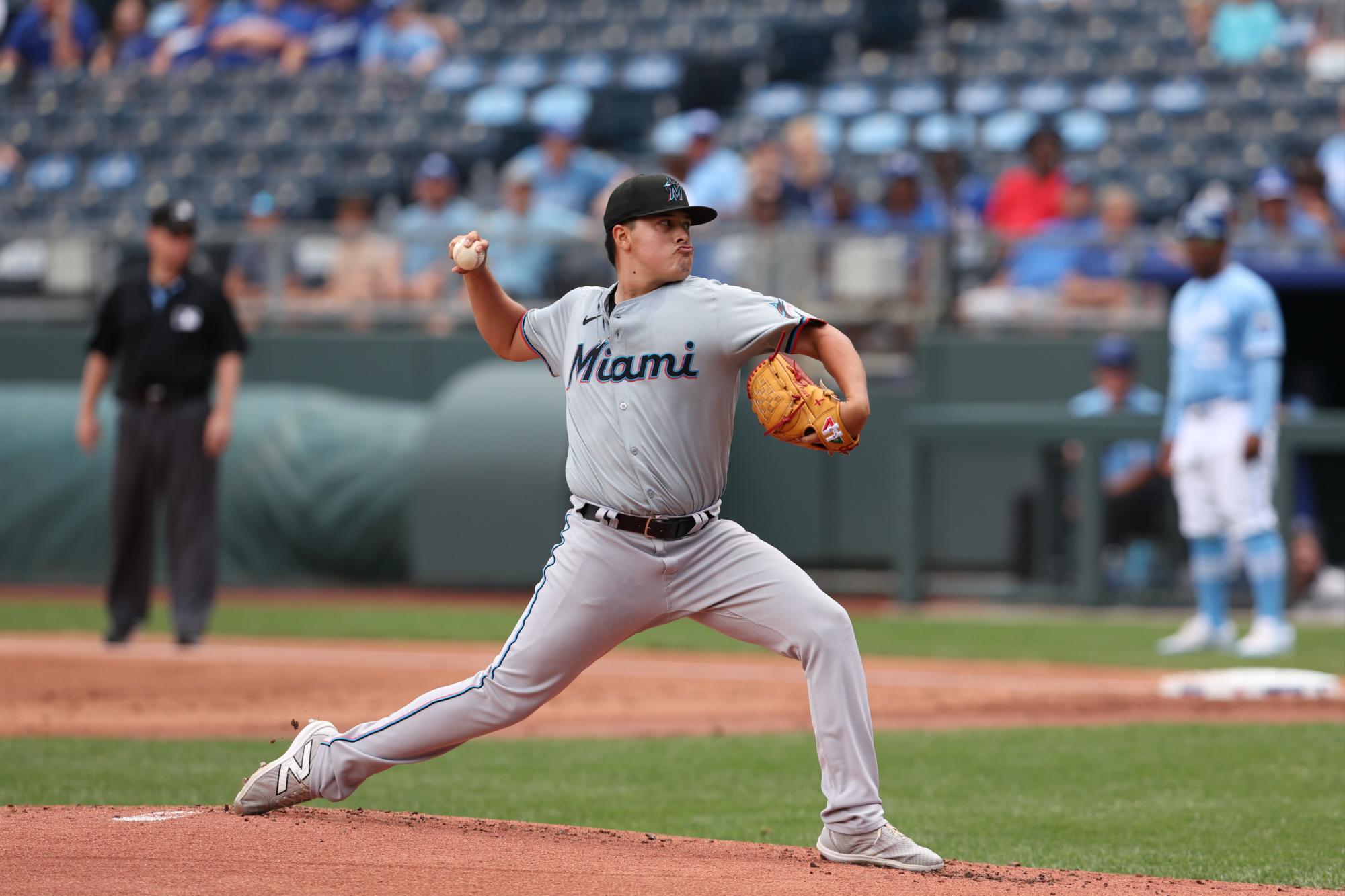 $!Mexicano Valente Bellozo hace su debut con Marlins