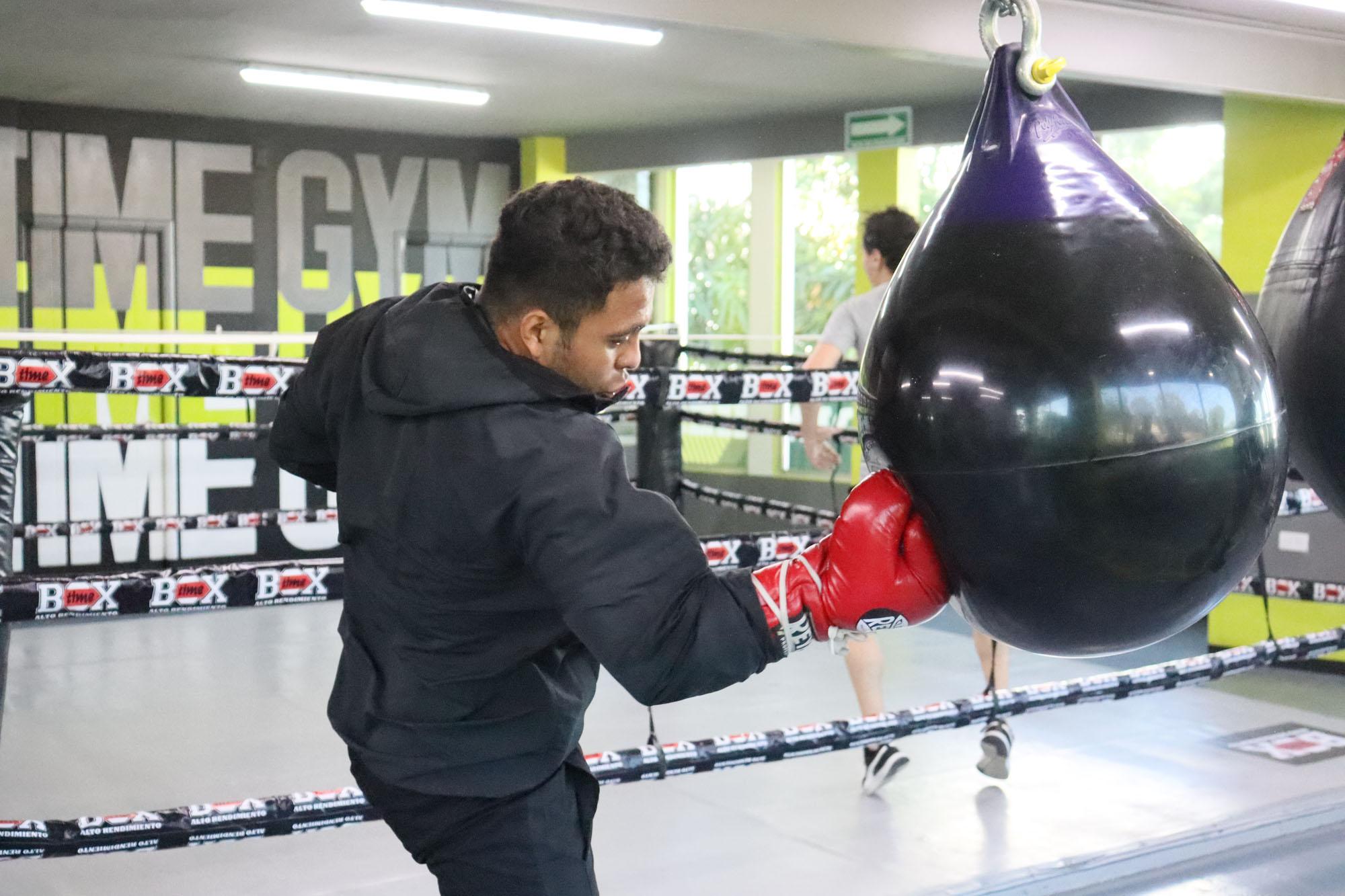 $!David Madero, tras ganar el oro en el Nacional de Boxeo, se prepara para la Universiada Nacional