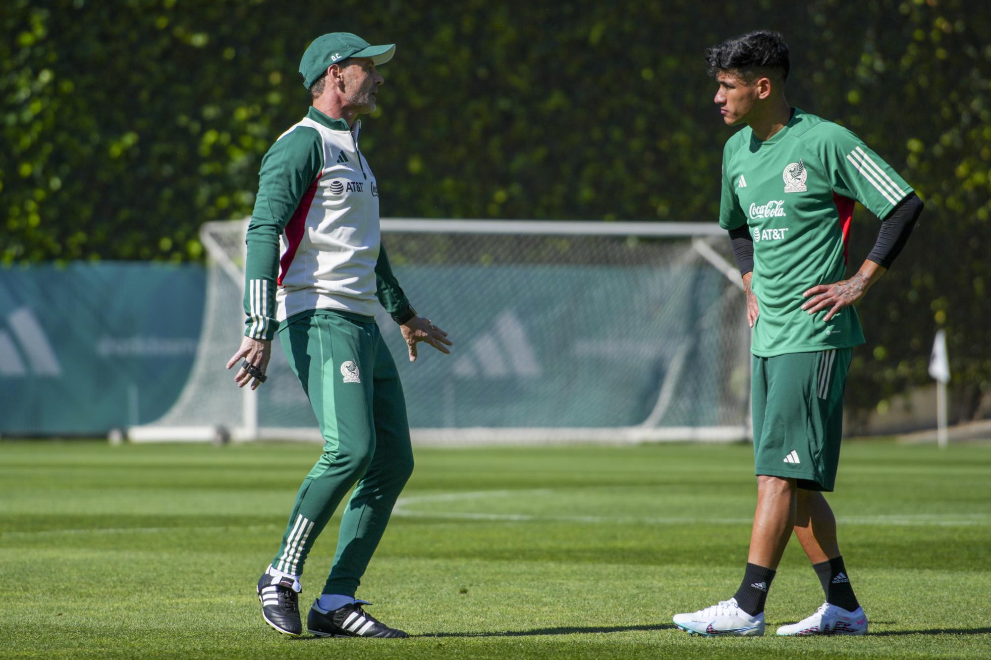 $!Cuando nos ponemos la camiseta de la Selección hay que dar el máximo: Diego Cocca