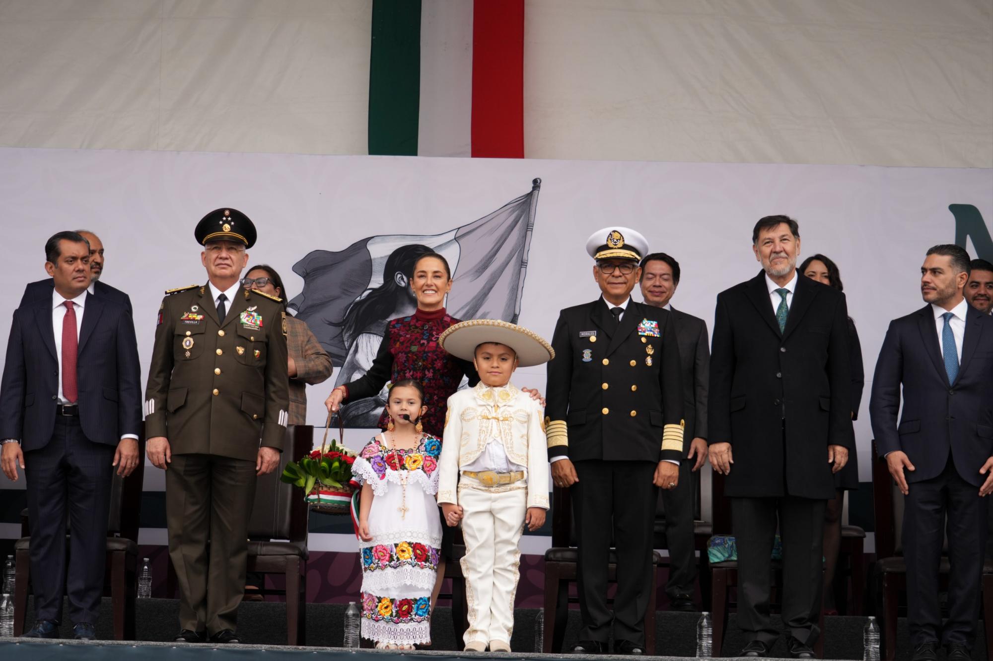 $!Sheinbaum encabeza su primer desfile como Comandanta Suprema de las Fuerzas Armadas