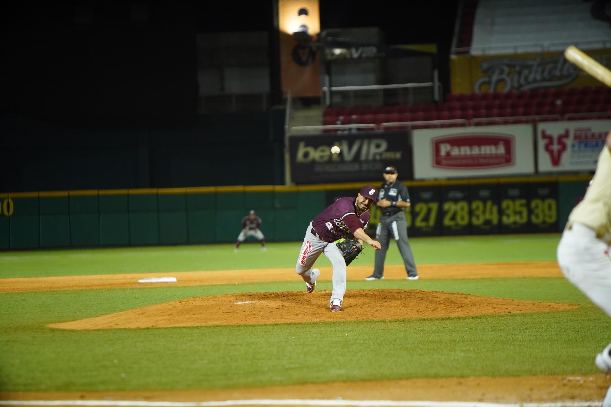 $!Tomateros cumple con la tarea y se instala en semifinales tras eliminar a Venados