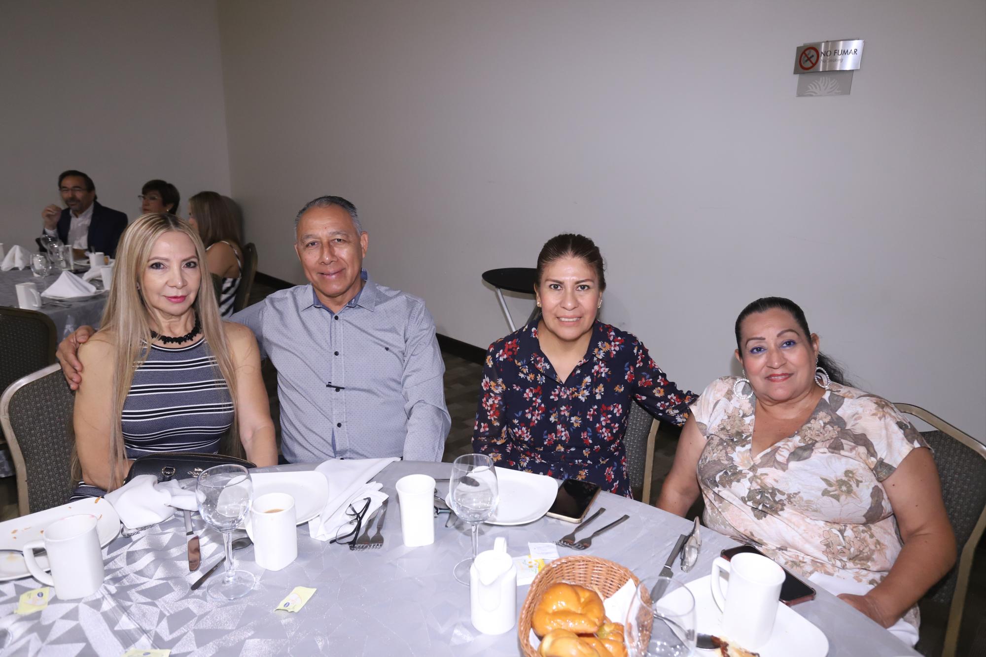 $!Victoriana Sánchez, Carlos Patricio Bernal, Verónica González y María del Rosario Velázquez.