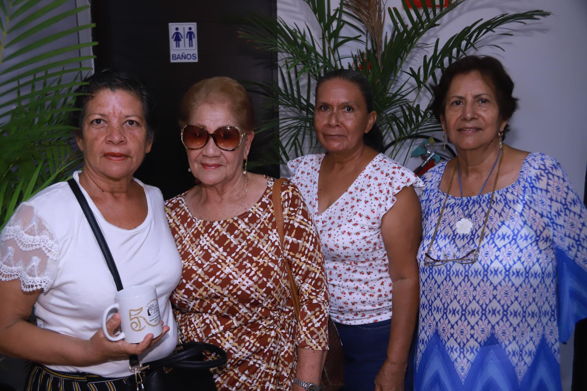 $!Andrea Mendoza, Bacelides Barraza, María Guadalupe Rosas y Armelia Arvizu.