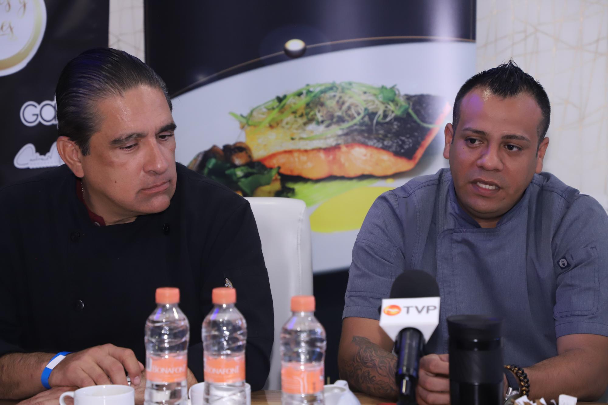 $!Los chefs Gilberto del Toro y Óscar Osuna participarán en la cena.