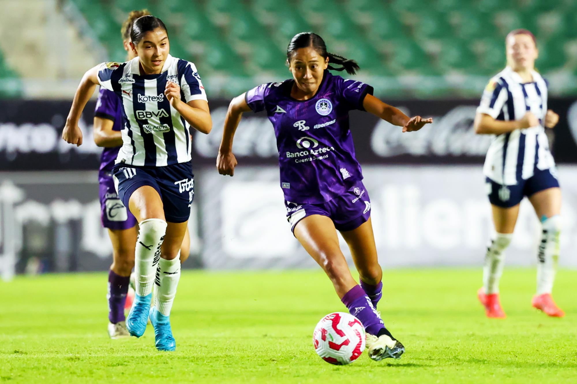 $!¡Goleada de bicampeón! Rayadas aplasta 7-0 a Mazatlán Femenil en el arranque del Clausura 2025