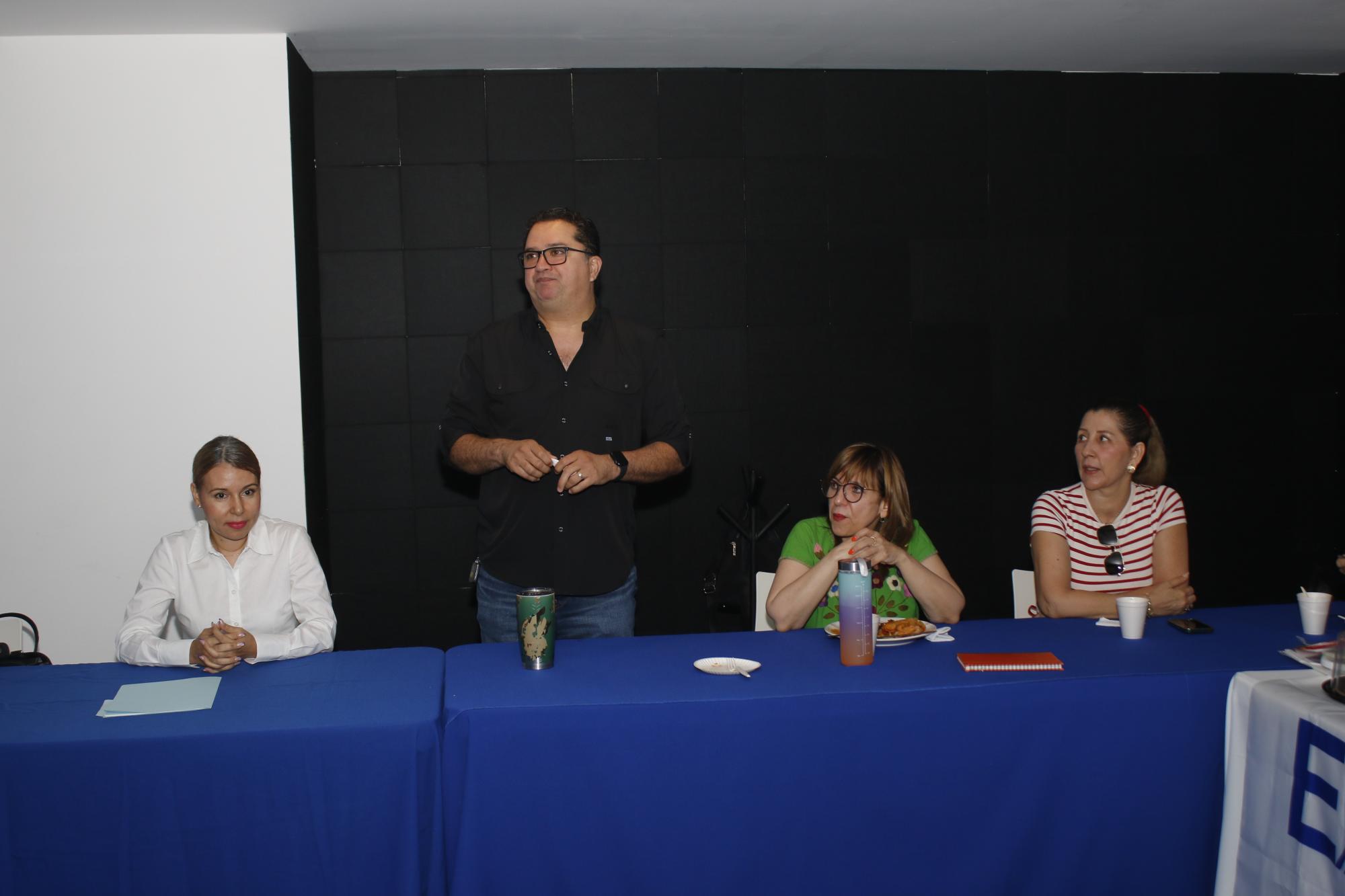 $!Los integrantes del Club ExATec Red de Negocios compartieron experiencias.