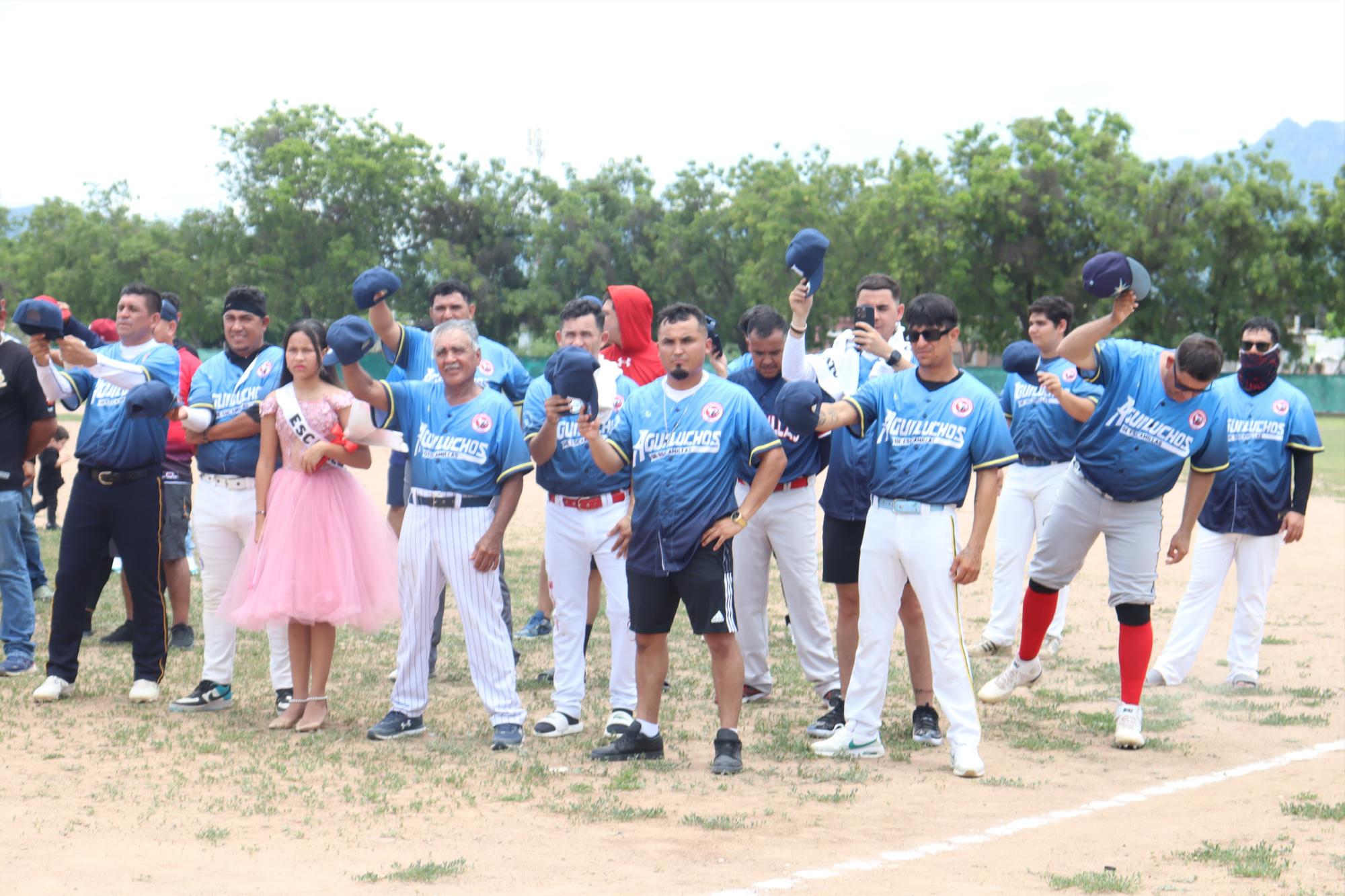 $!Viven emotivo playball en la Liga Campesina Río Presidio de Verano