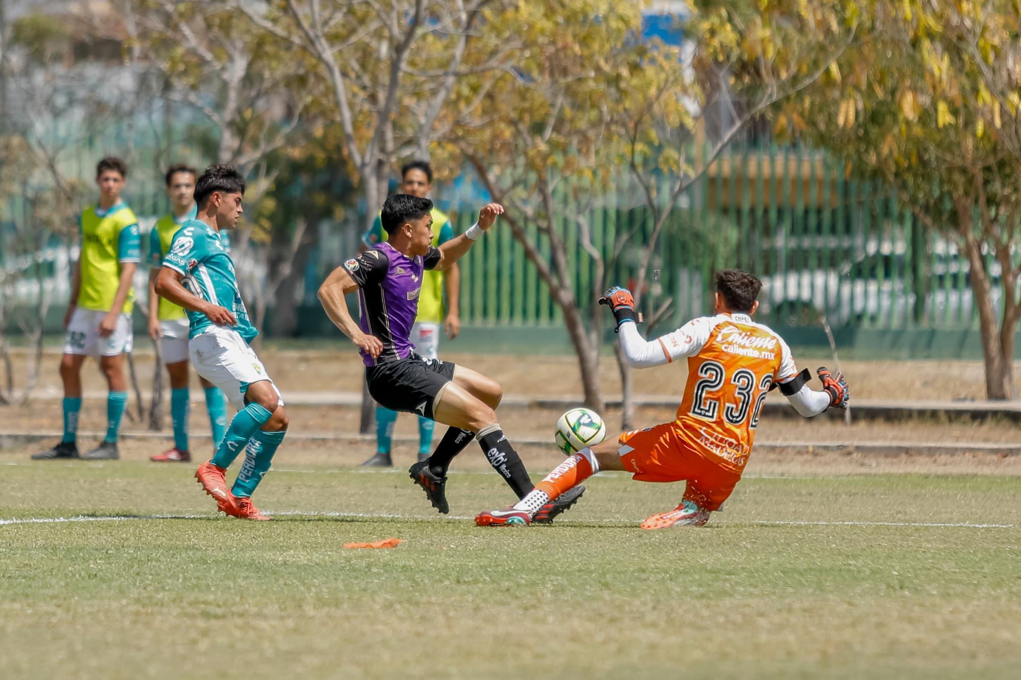 $!Mazatlán Sub 18 doma al León en casa