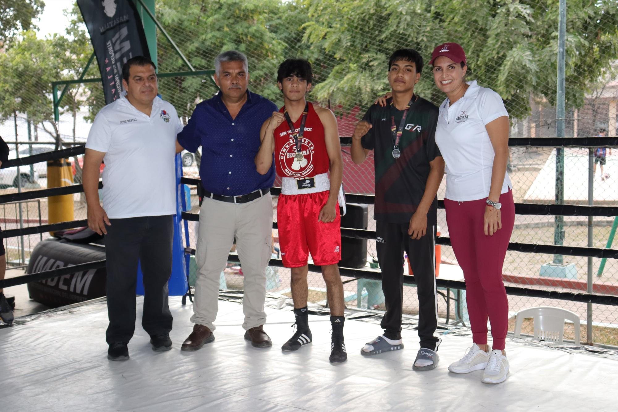 $!Fuerza y determinación, combinación ganadora en el Torneo de Boxeo Imdem