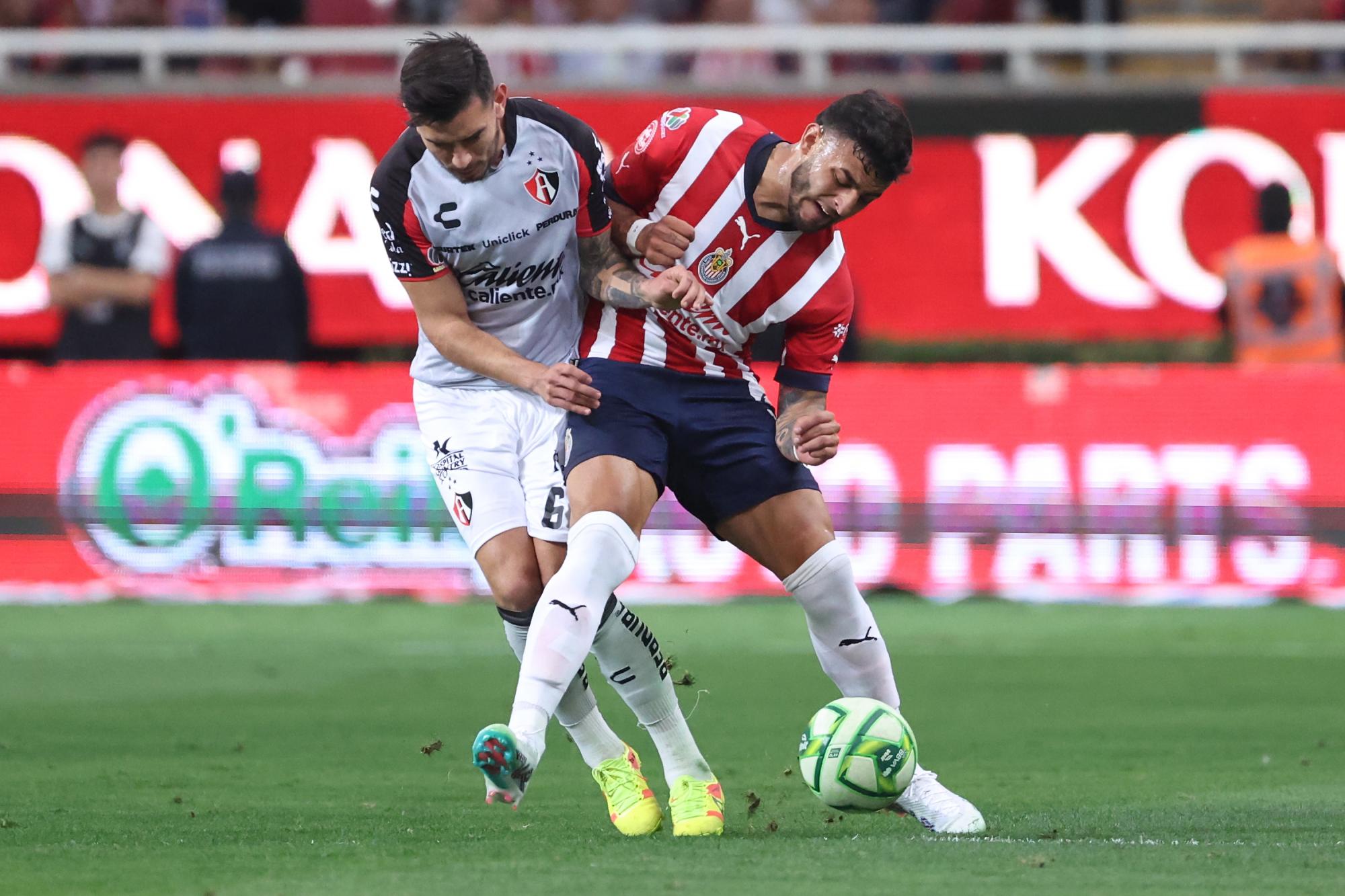 $!Sinaloense Sepúlveda le da pase a Chivas a semifinales