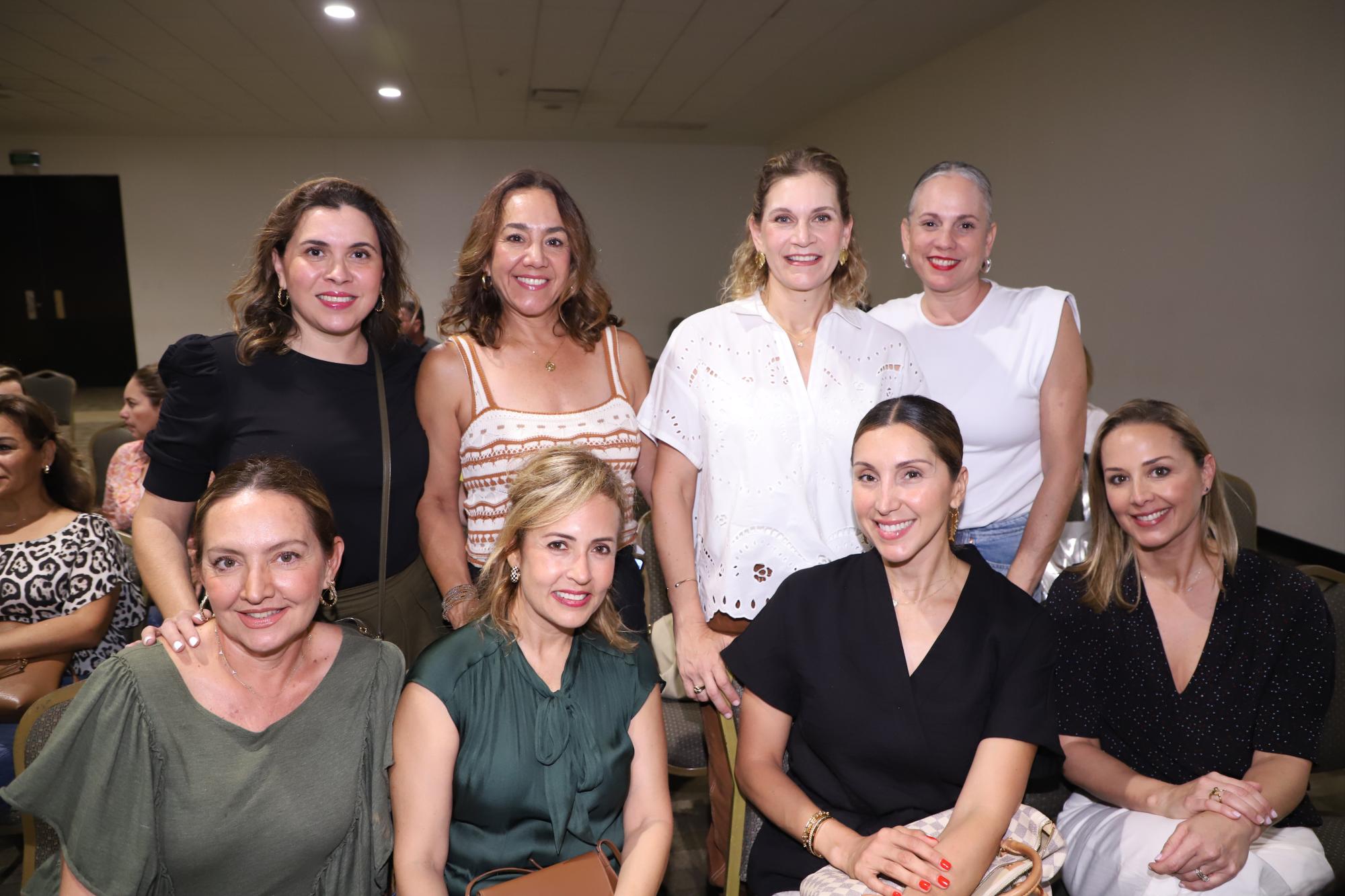 $!Lili Osuna, Viviana González, María Ángela Orrantia y Ana Paula Osuna, Paty Witte, Emma Patrón, Dulce Aguirre y Alejandra Contreras.