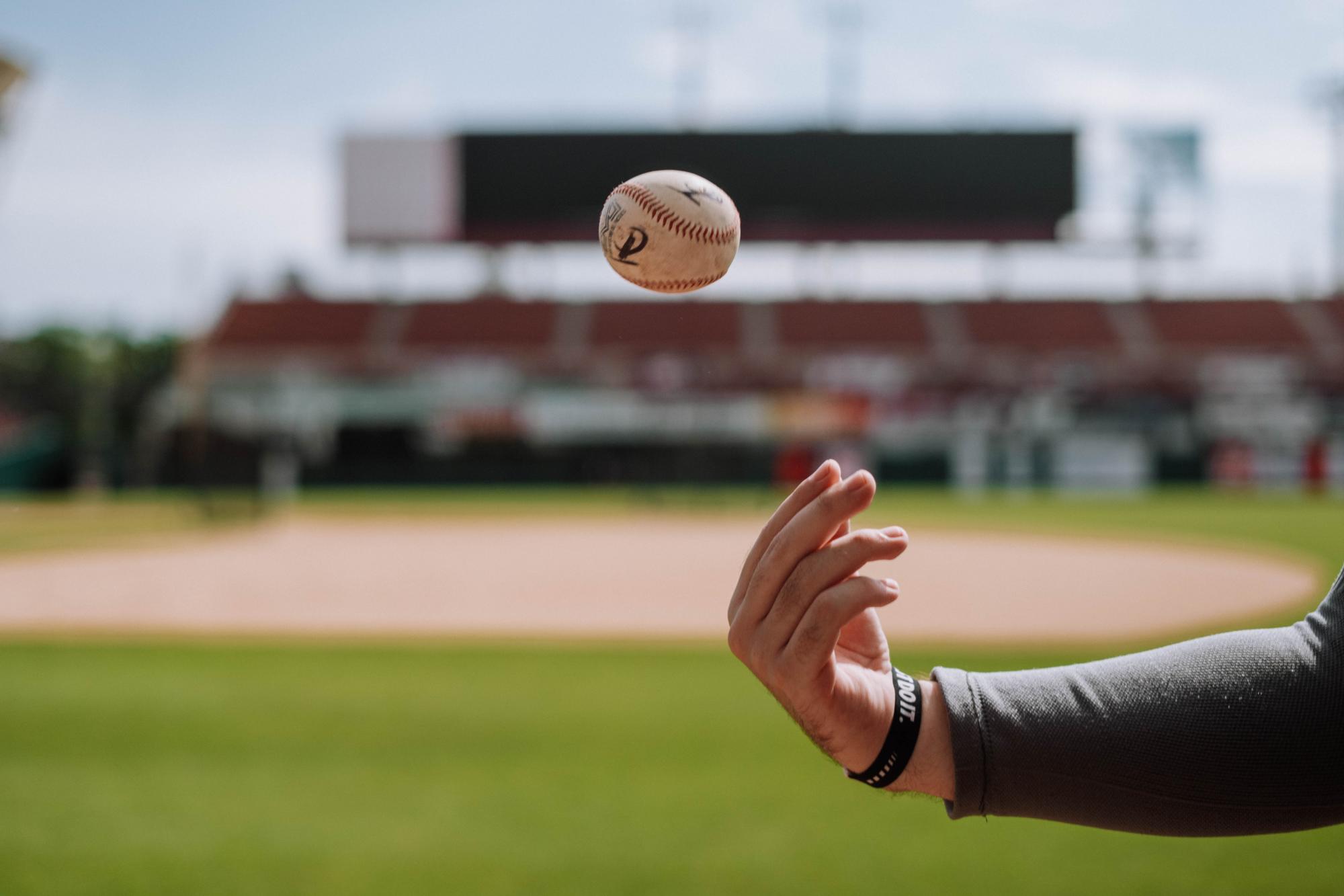 $!Aldo Montes es la novedad en el campamento de Tomateros de Culiacán