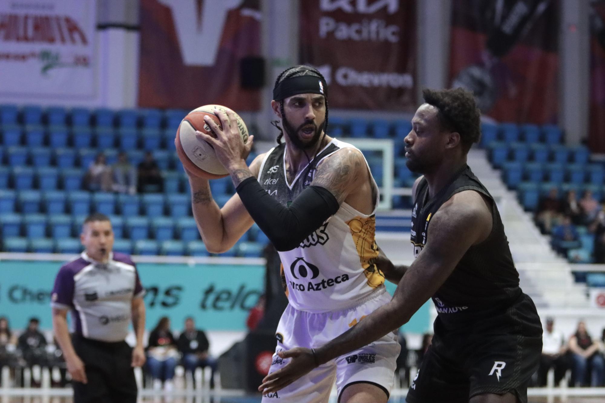 $!Venados Basketball derrota en emocionante juego a Rayos de Hermosillo