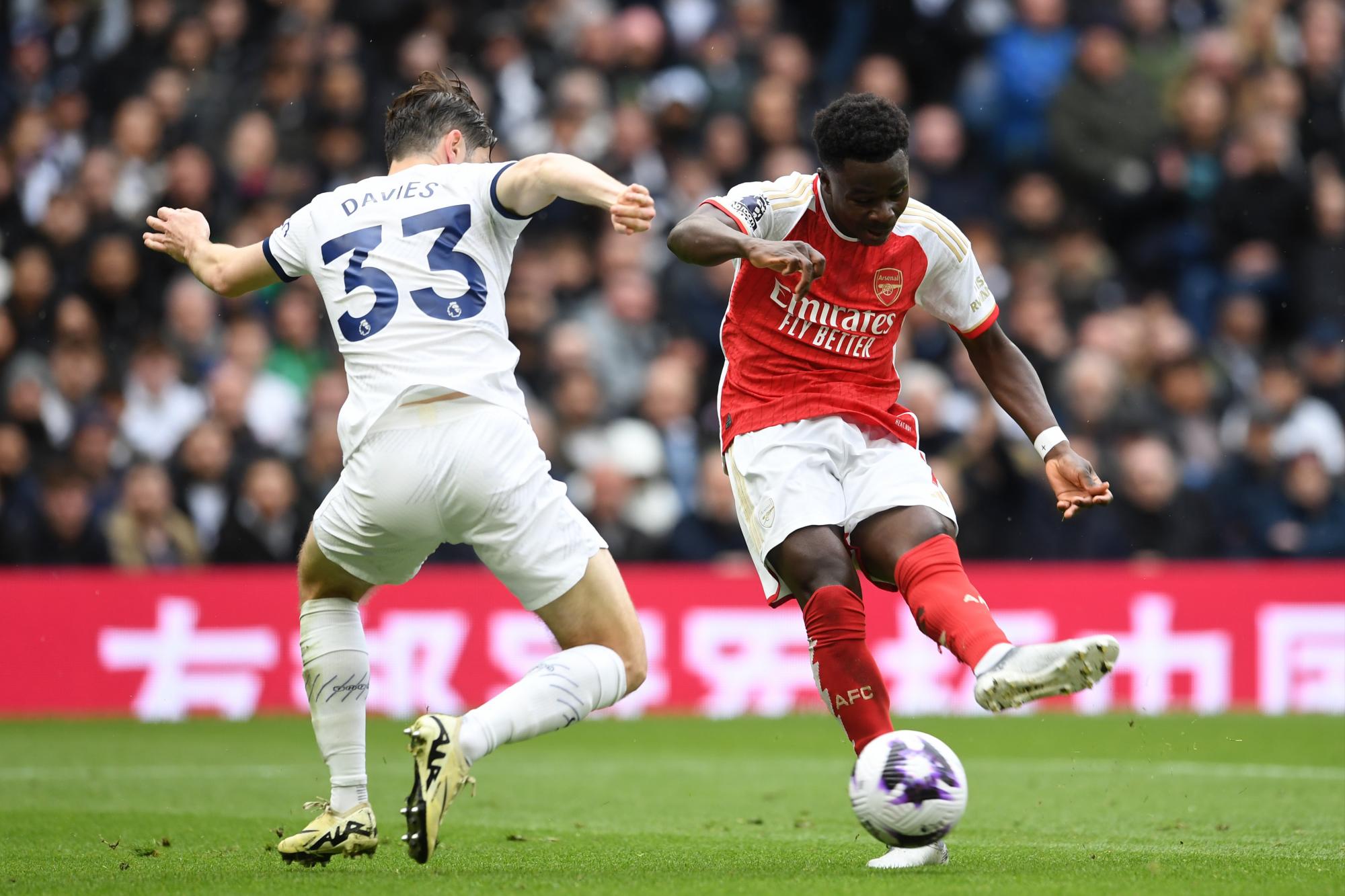 $!Arsenal vence a Tottenham y sobrevive en el liderato de la Premier