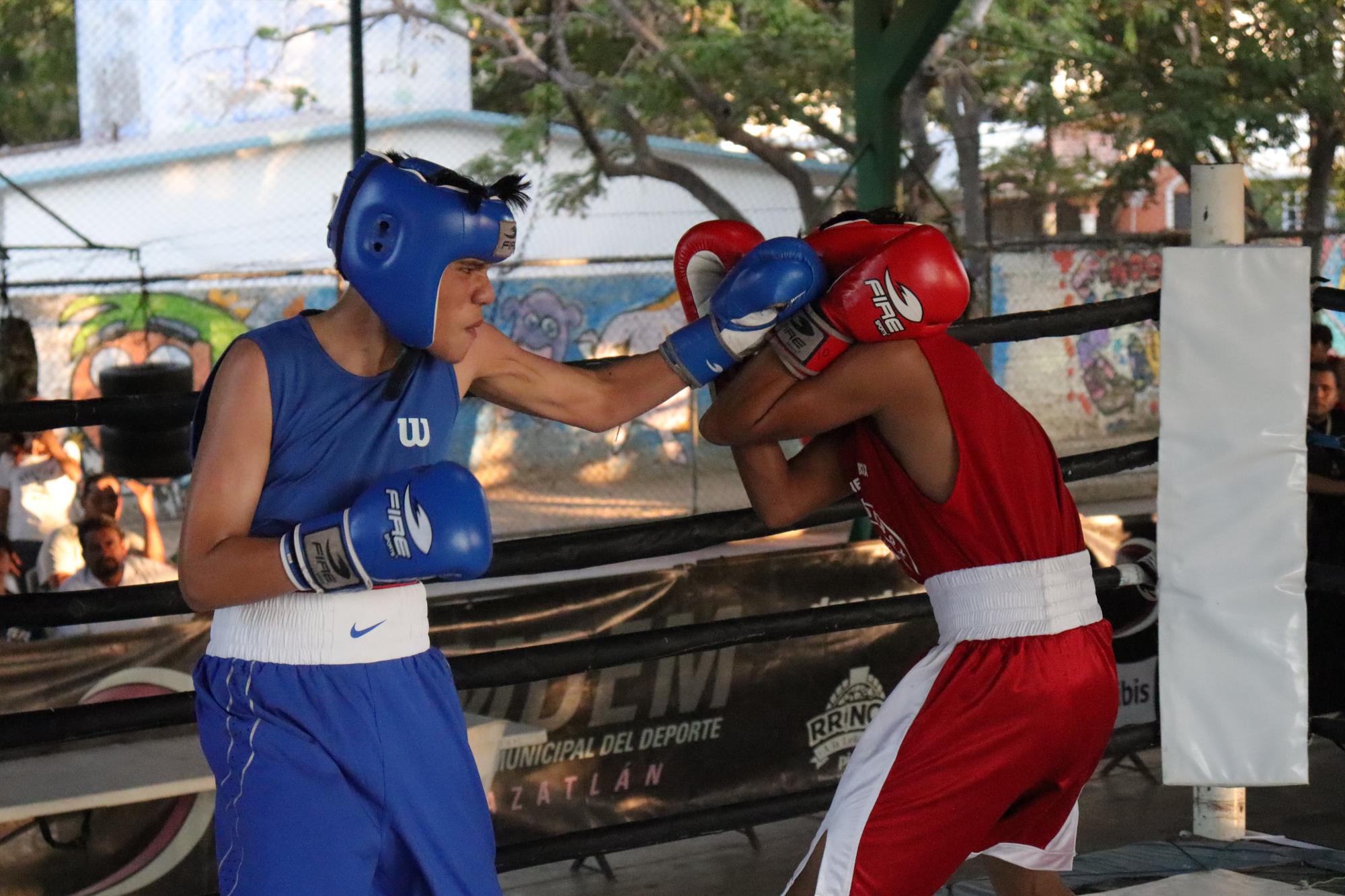 $!Lucen jóvenes promesas en el Torneo Municipal de Box Imdem