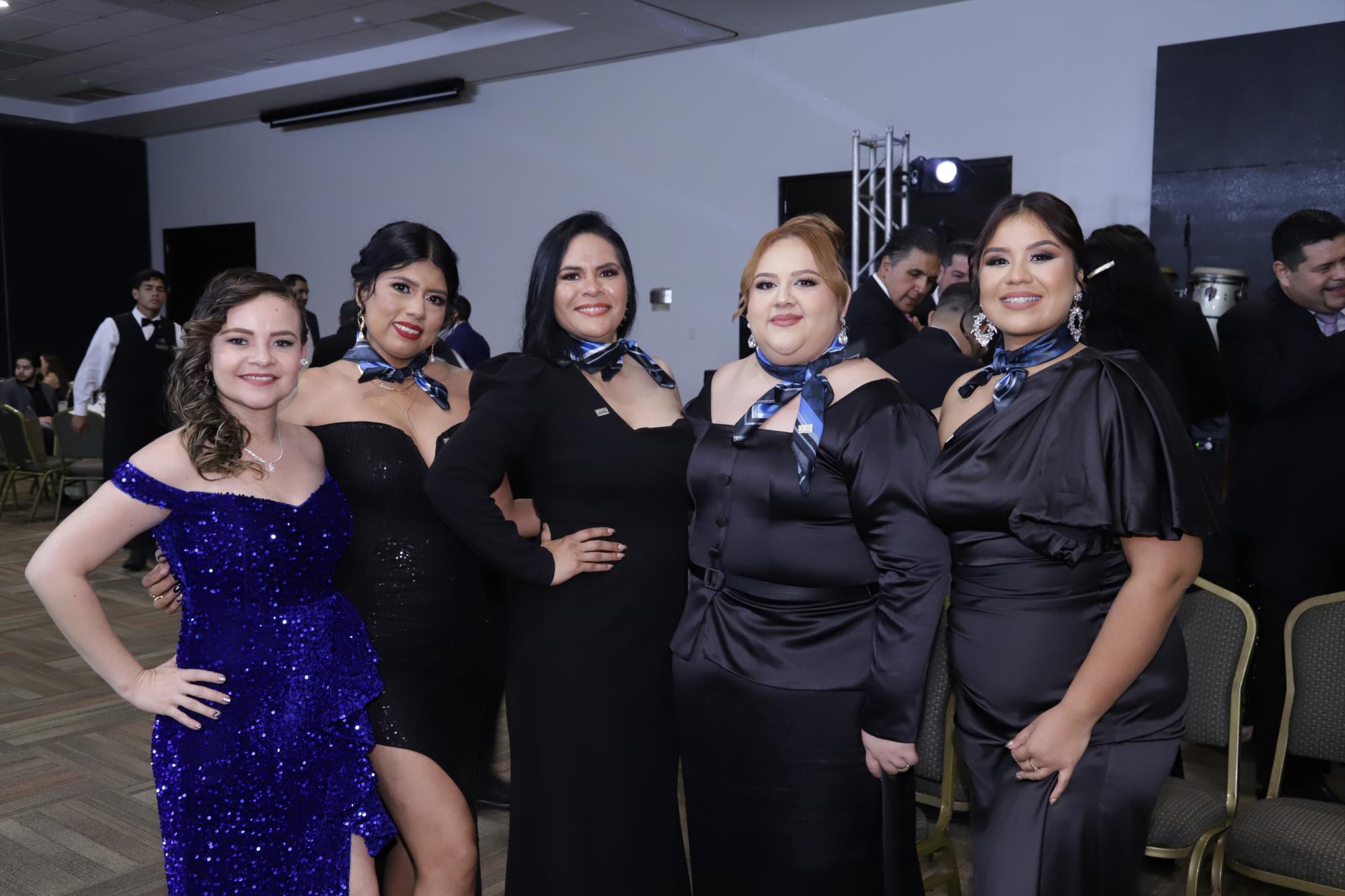 $!Itzel Lizárraga, Jenifer López, María Elena Flores, Gladis Pereda y Marina Ríos.