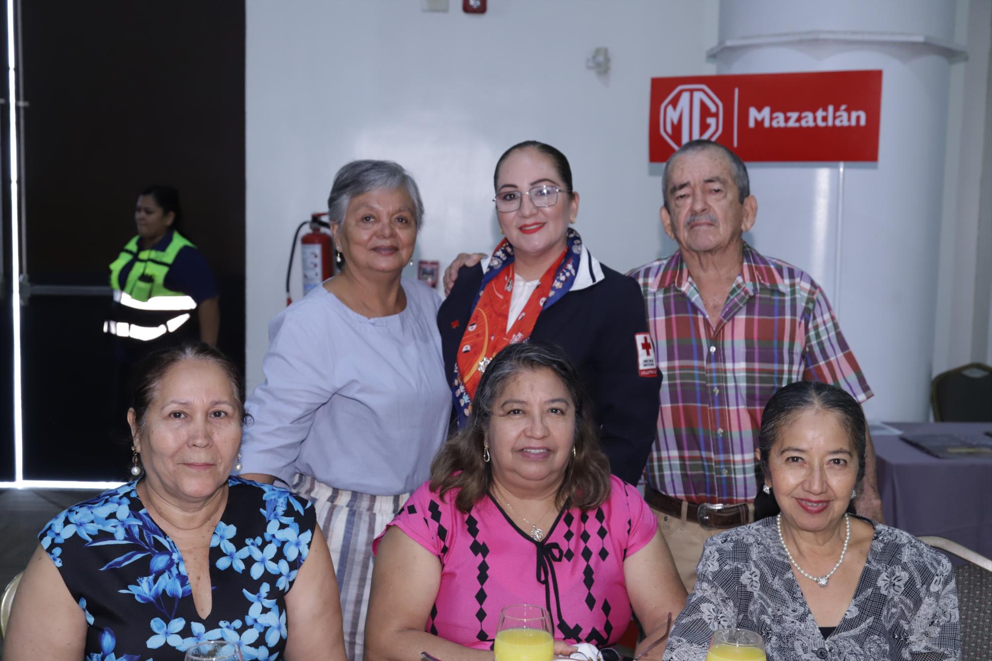 $!Los asistentes disfrutaron de una agradable convivencia matutina.