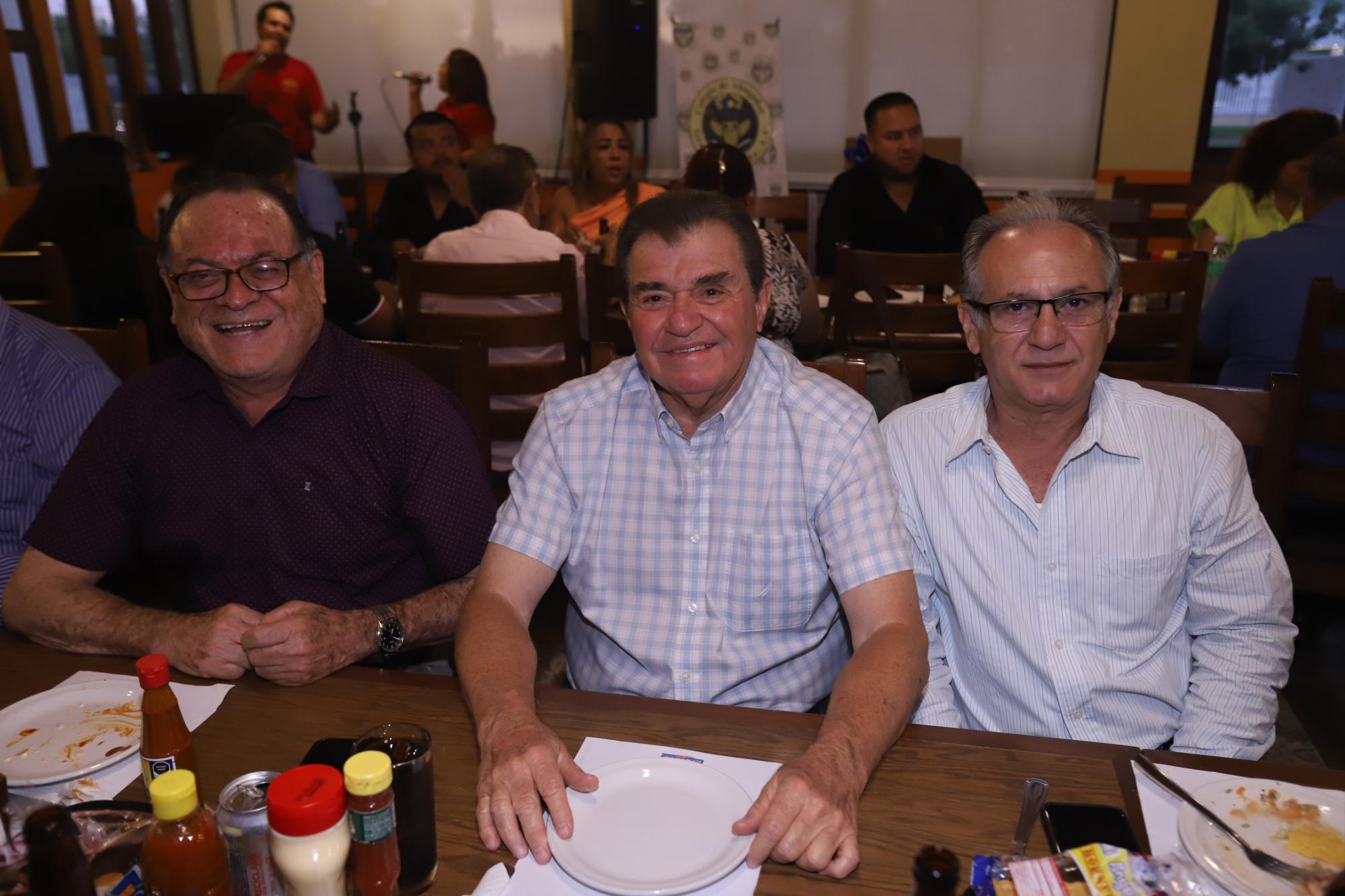 $!Pedro Osuna Amparo, Ernesto Kelly y Miguel Ángel Tirado.