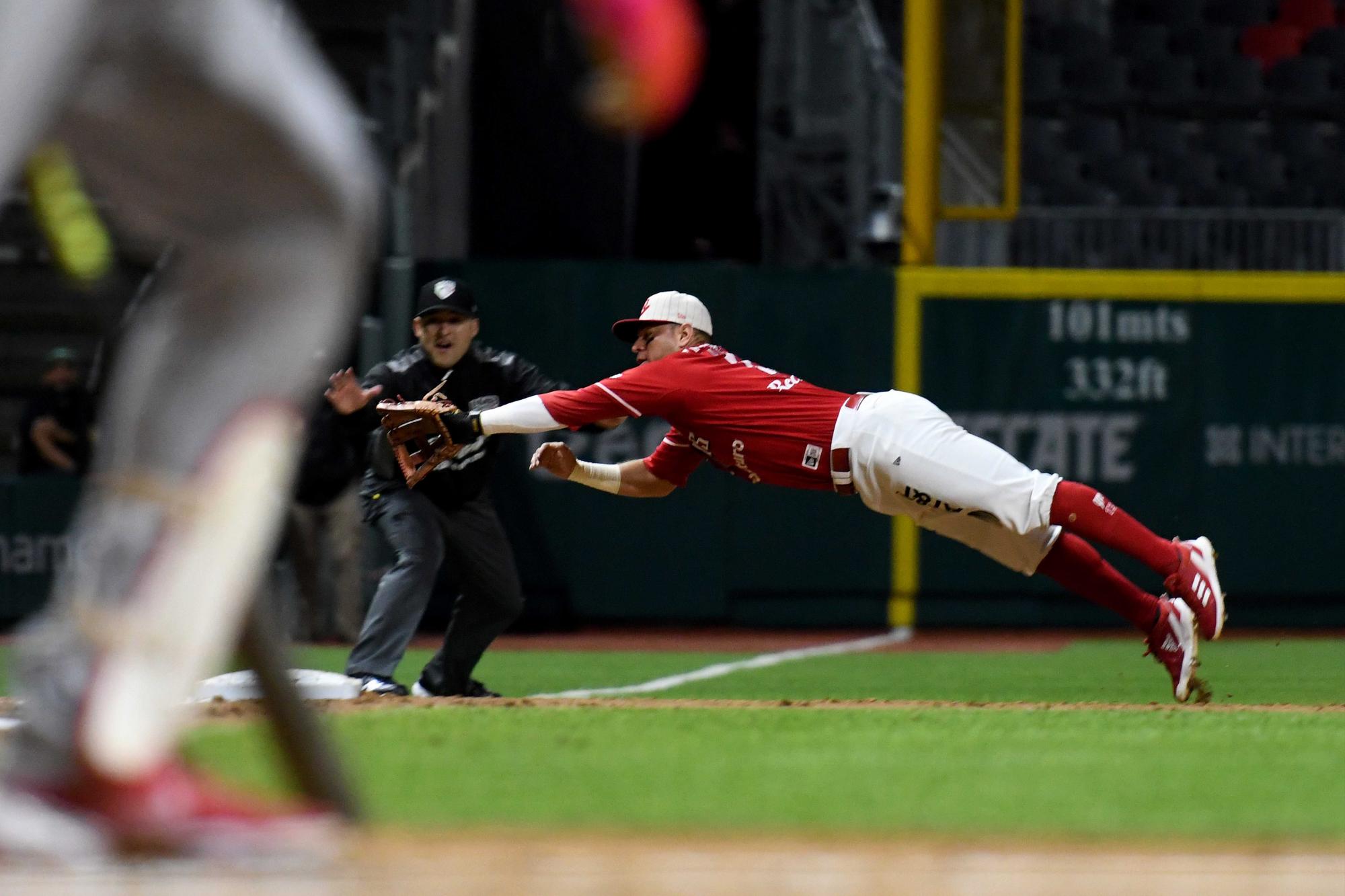 $!Sebastián Elizalde comanda a peloteros de Tomateros de Culiacán en la Liga Mexicana de Beisbol