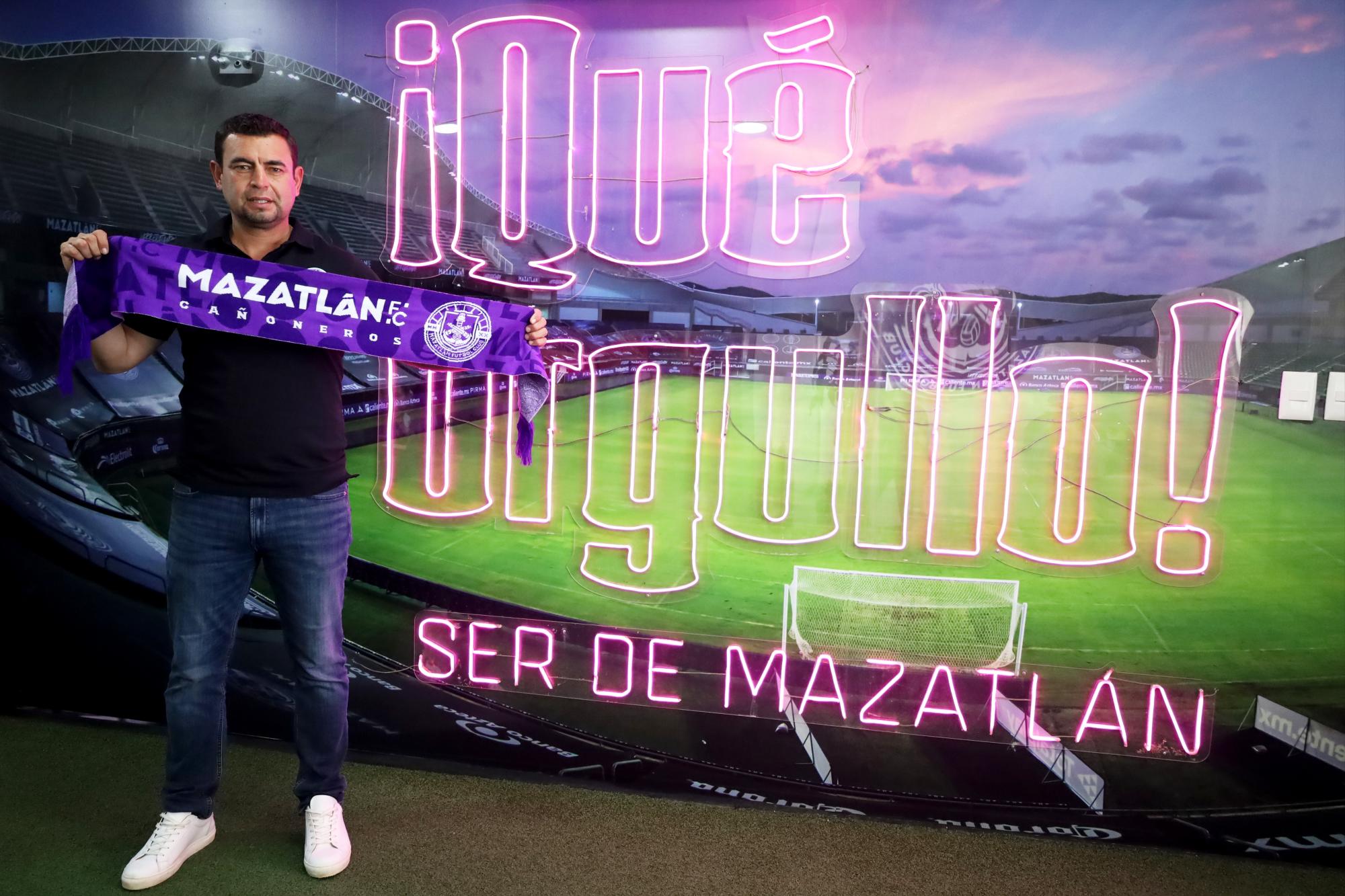 $!Eliud Ruiz es el nuevo director de futbol de Mazatlán Femenil