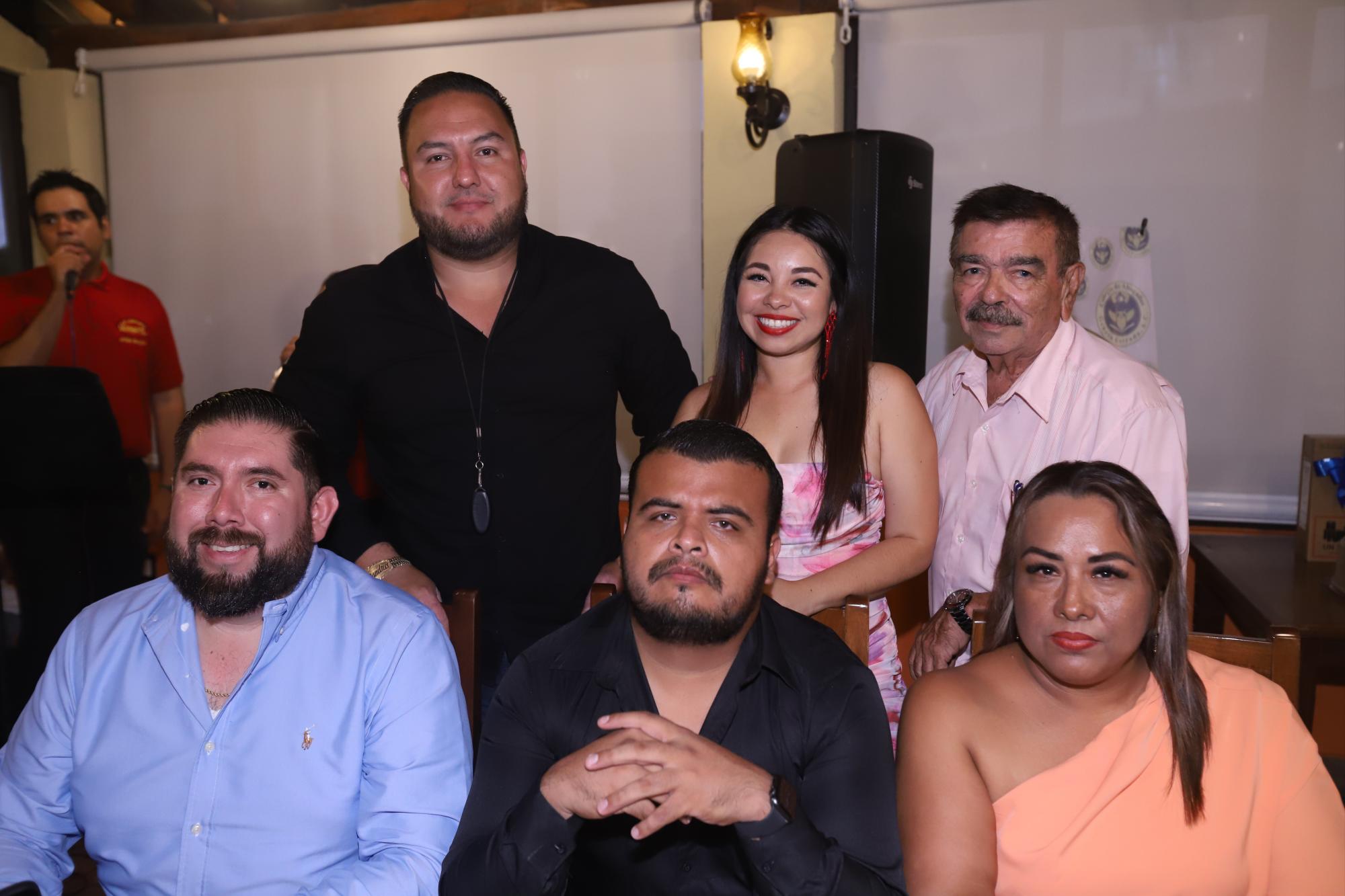 $!Alejandro López, Adriana Berenice Morales, Luis Antonio Aguilar, Omar Verdugo, Alfredo Martínez y María Guadalupe Ibarra.