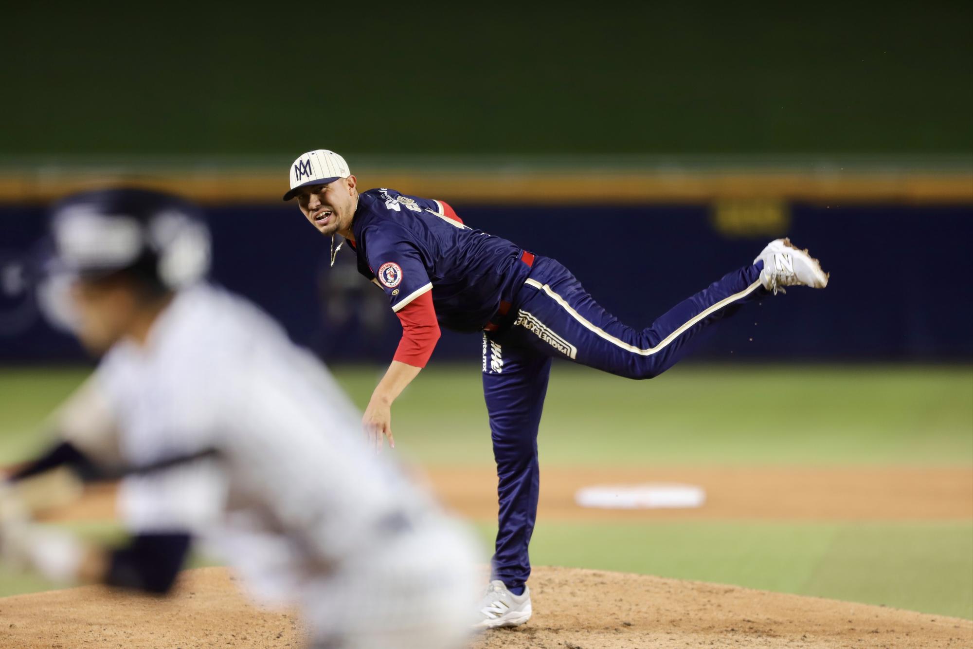 $!Los Águilas blanquean a Sultanes y ganan la serie