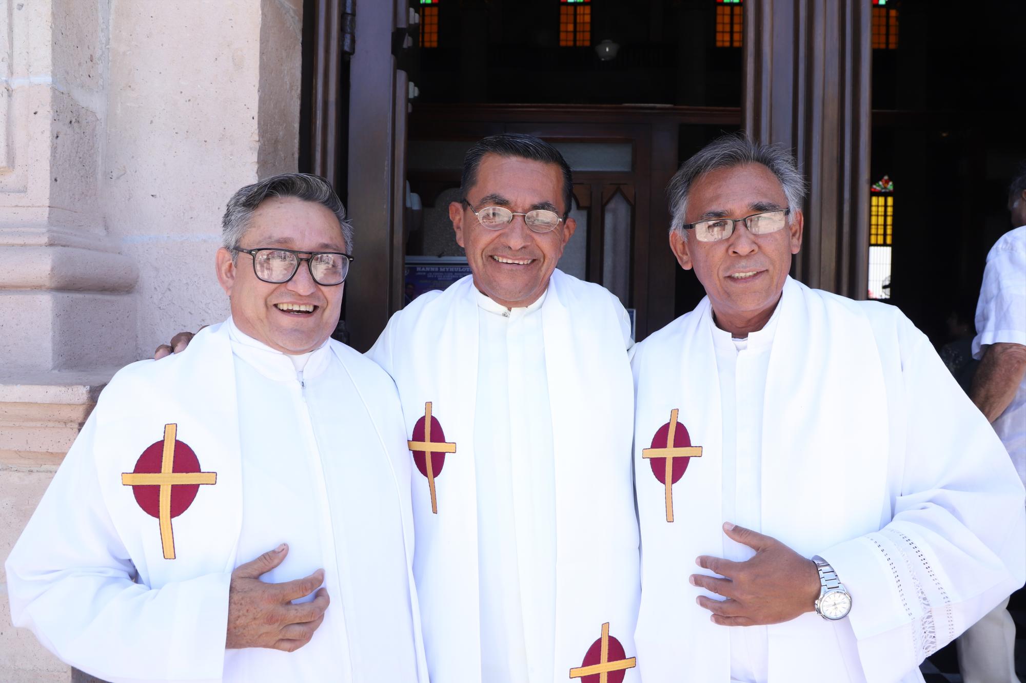 $!Los Padres José Luis González, Rafael Tena y Vicente Alberto Beltrán.