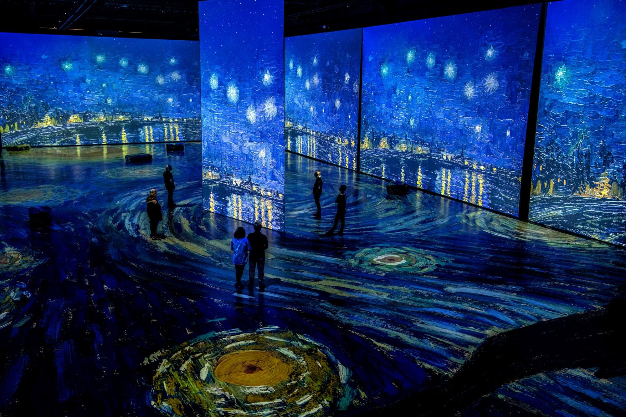 $!La exposición ofrece una sala inmersiva de 360 grados donde cada cuadro cobra vida con movimiento y desarrollo.