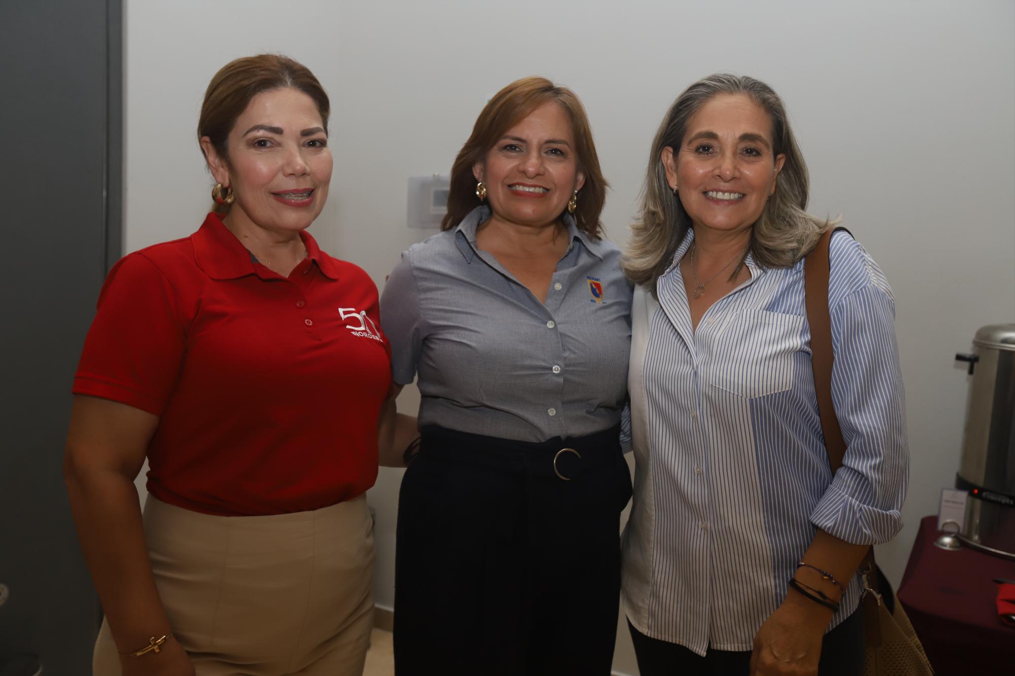 $!Elizabeth Peraza, Liz Benítez y Carmen Osuna.