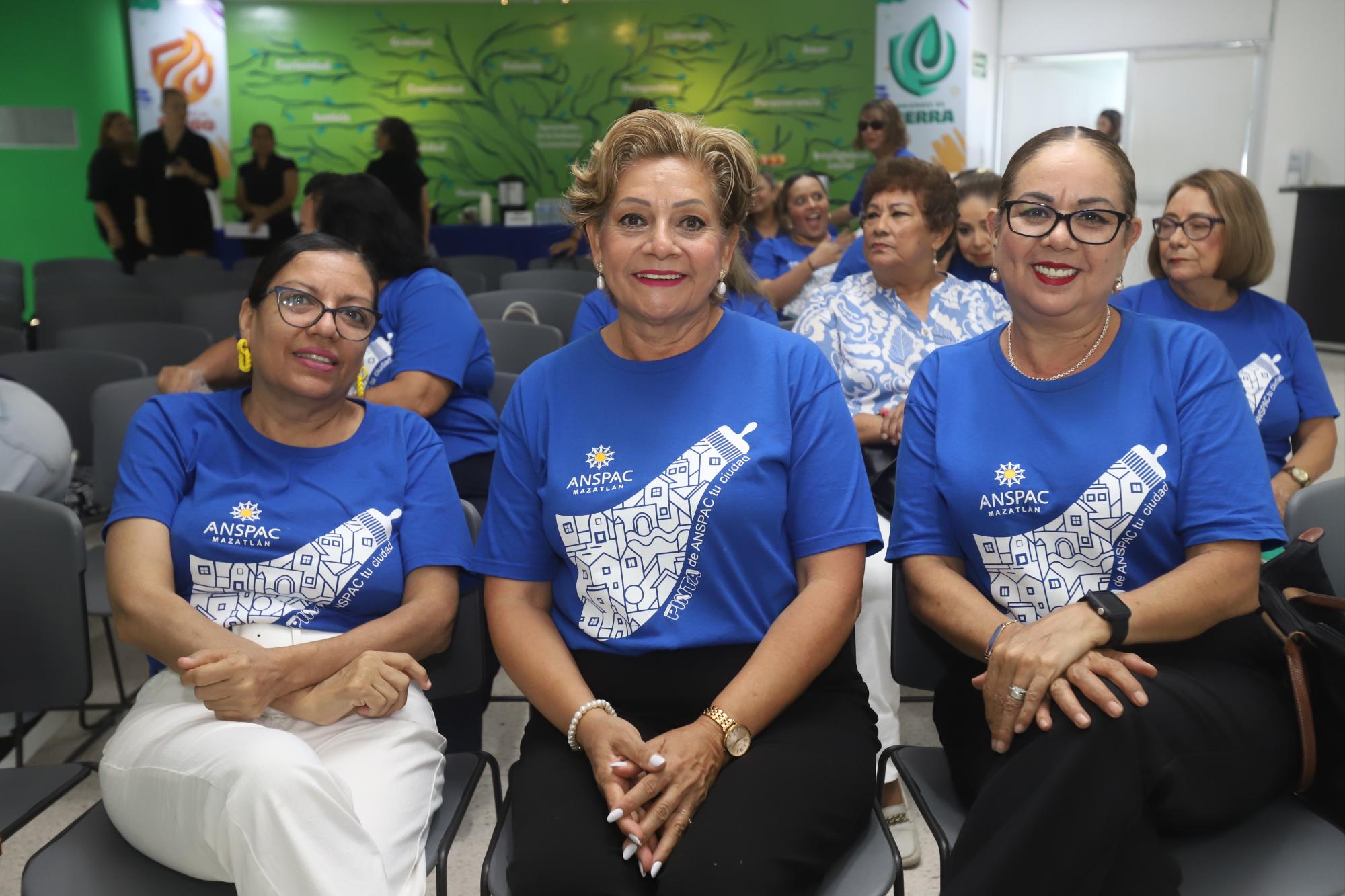 $!Luz María Osuna, Lulu Ibarra y Rosario Morales.