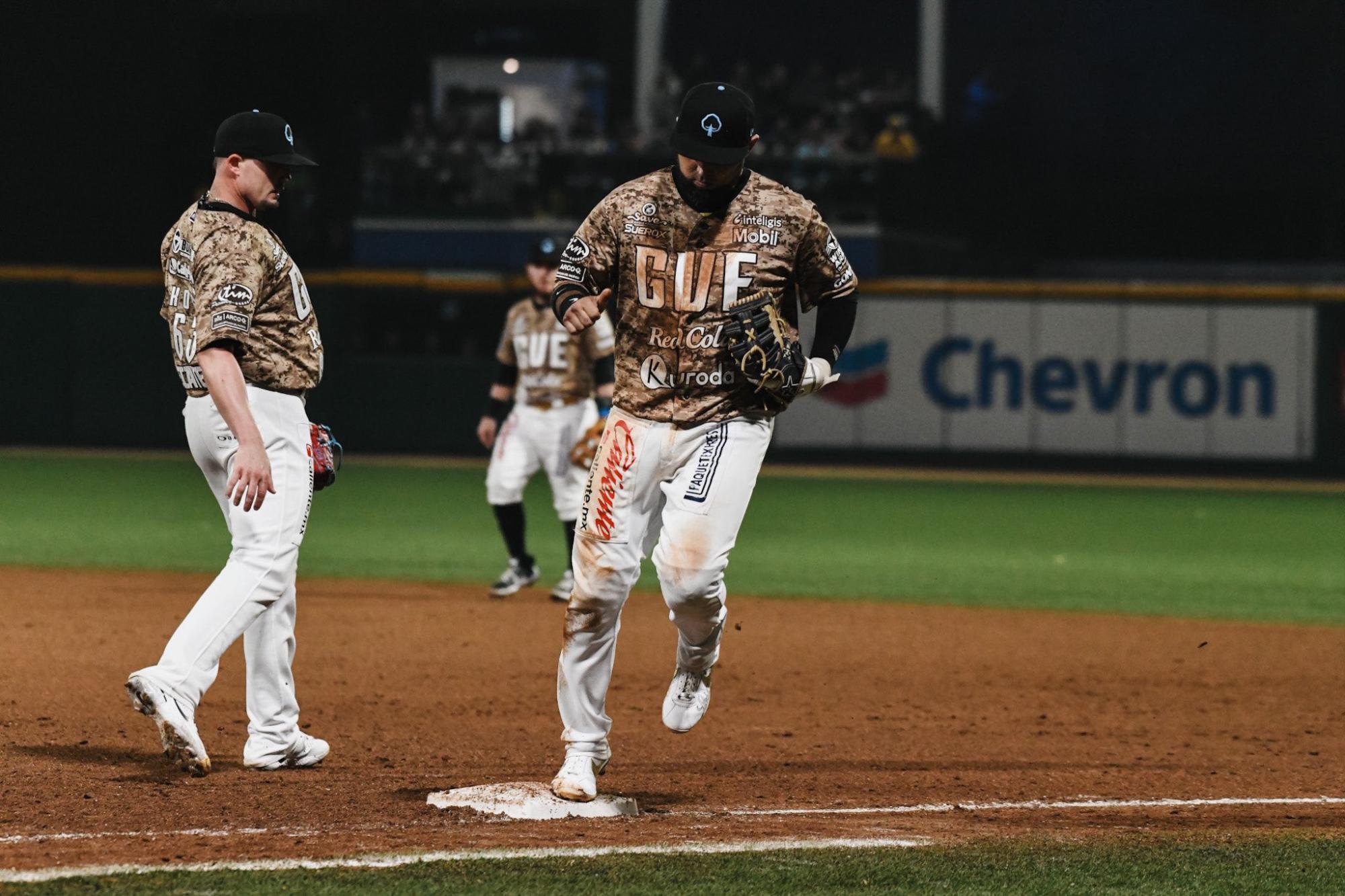 $!‘Panchito’ decide juego en extrainnings y Algodoneros se pone en ventaja