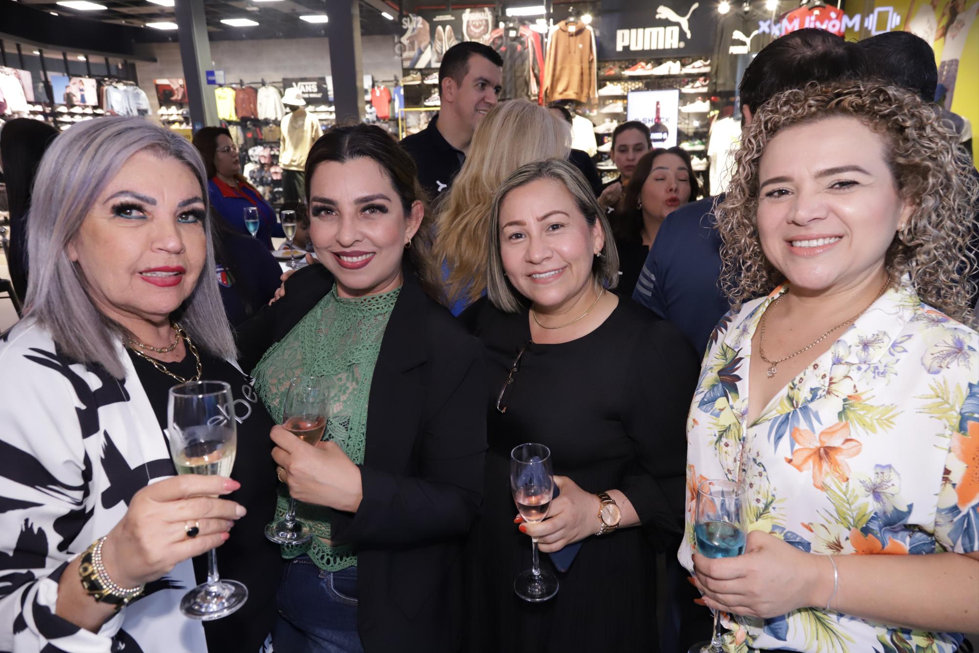 $!Petry García, Claudia Munguía, Angélica Ayala y Sugey Sánchez.