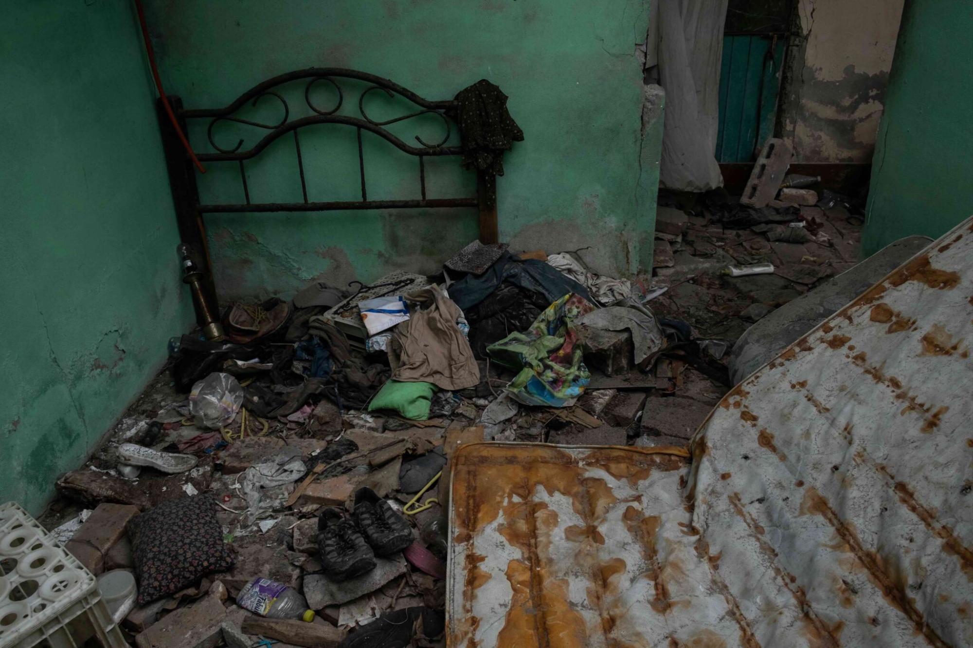 $!Familias de El Bosque tuvieron que dejar sus casas y varias no pudieron rescatar todas sus pertenencias.