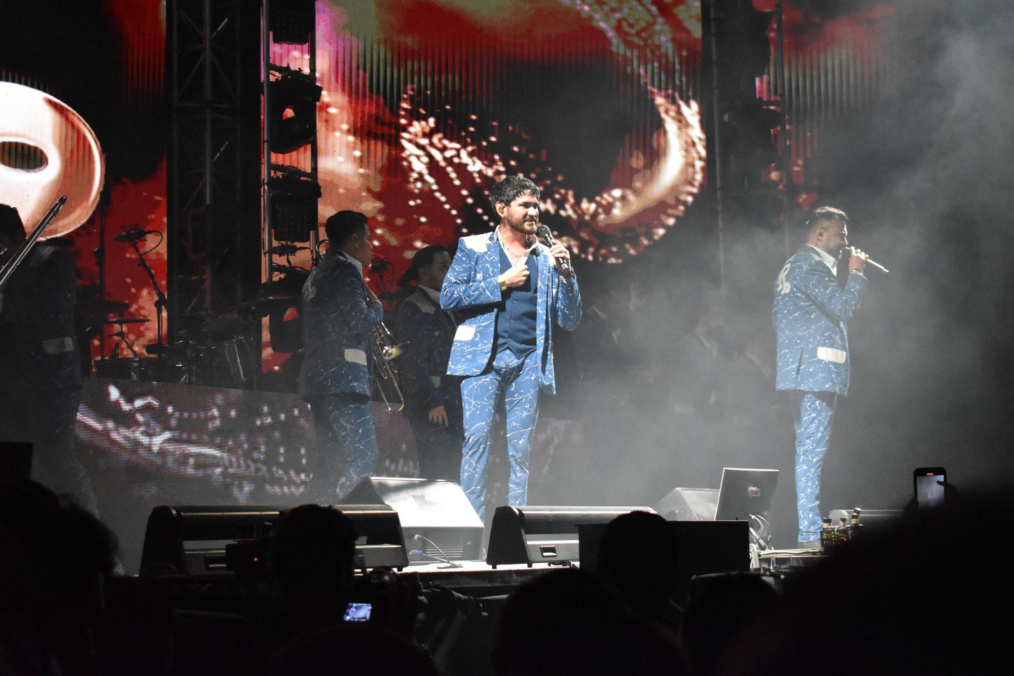 $!Arma Banda El Recodo la fiesta en el cierre del Festival Universitario de la Cultura 2023