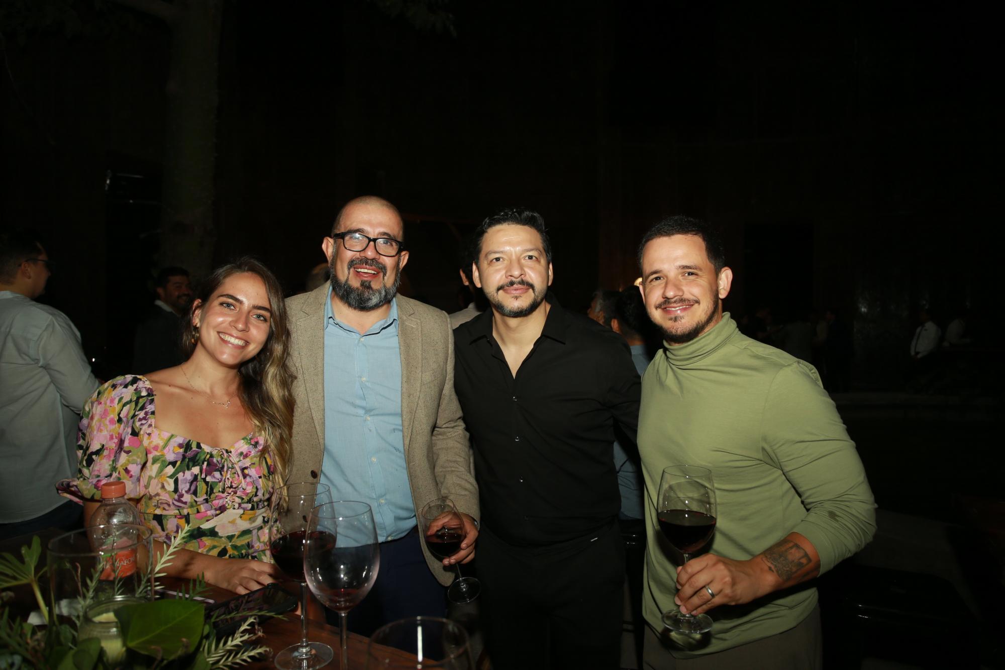 $!Nida García, Carlos Érick García, Adrián López Ortiz e Isaac Aranguré.