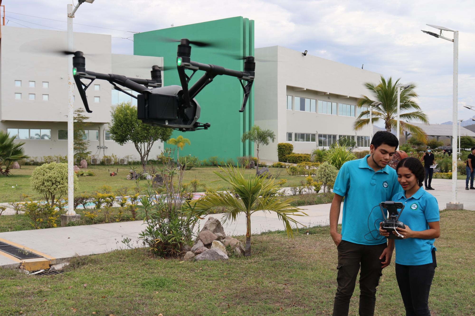 $!El alumnado cuenta con la más alta calidad en tecnología para el desarrollo de sus respectivas carreras profesionales.