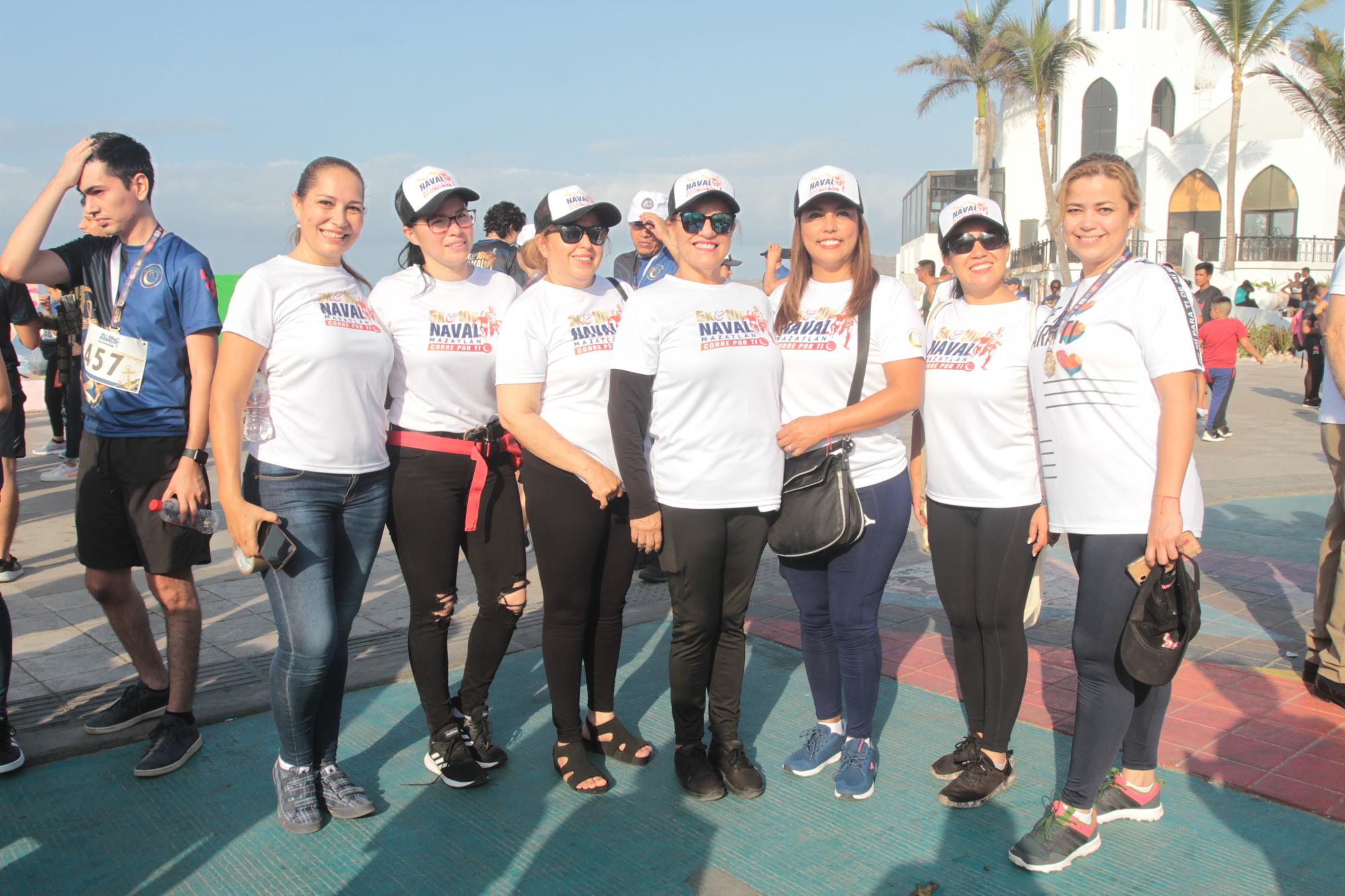 $!Laura Leal, Araceli Vargas, Rosy Guerra, Jenny Fitch, Norma Parente, Diana Cano y Karina Parente.