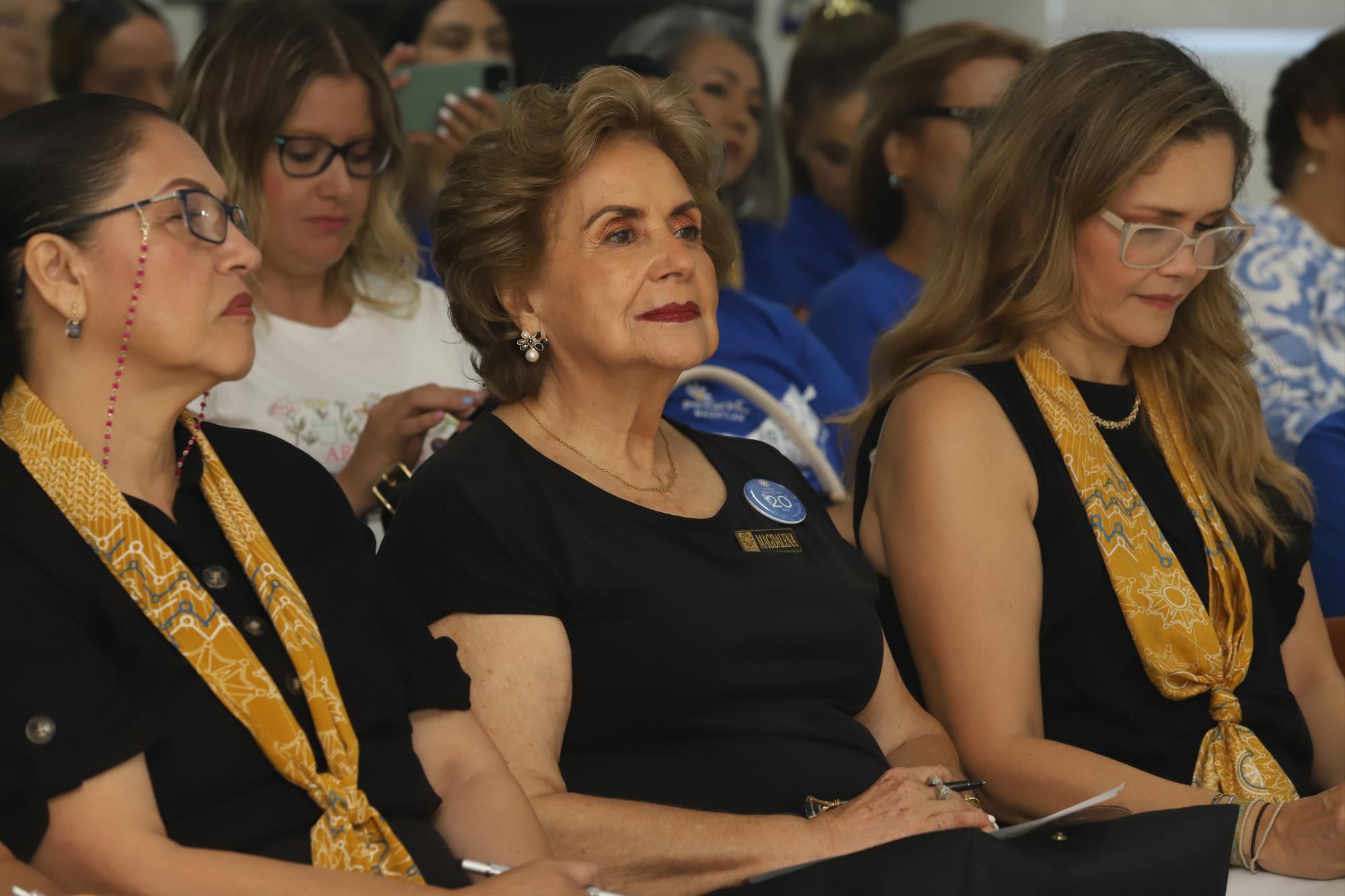 $!Lolys Ríos, Magdalena Lizárraga de Ramírez e Imelda Morales de Chicuate.