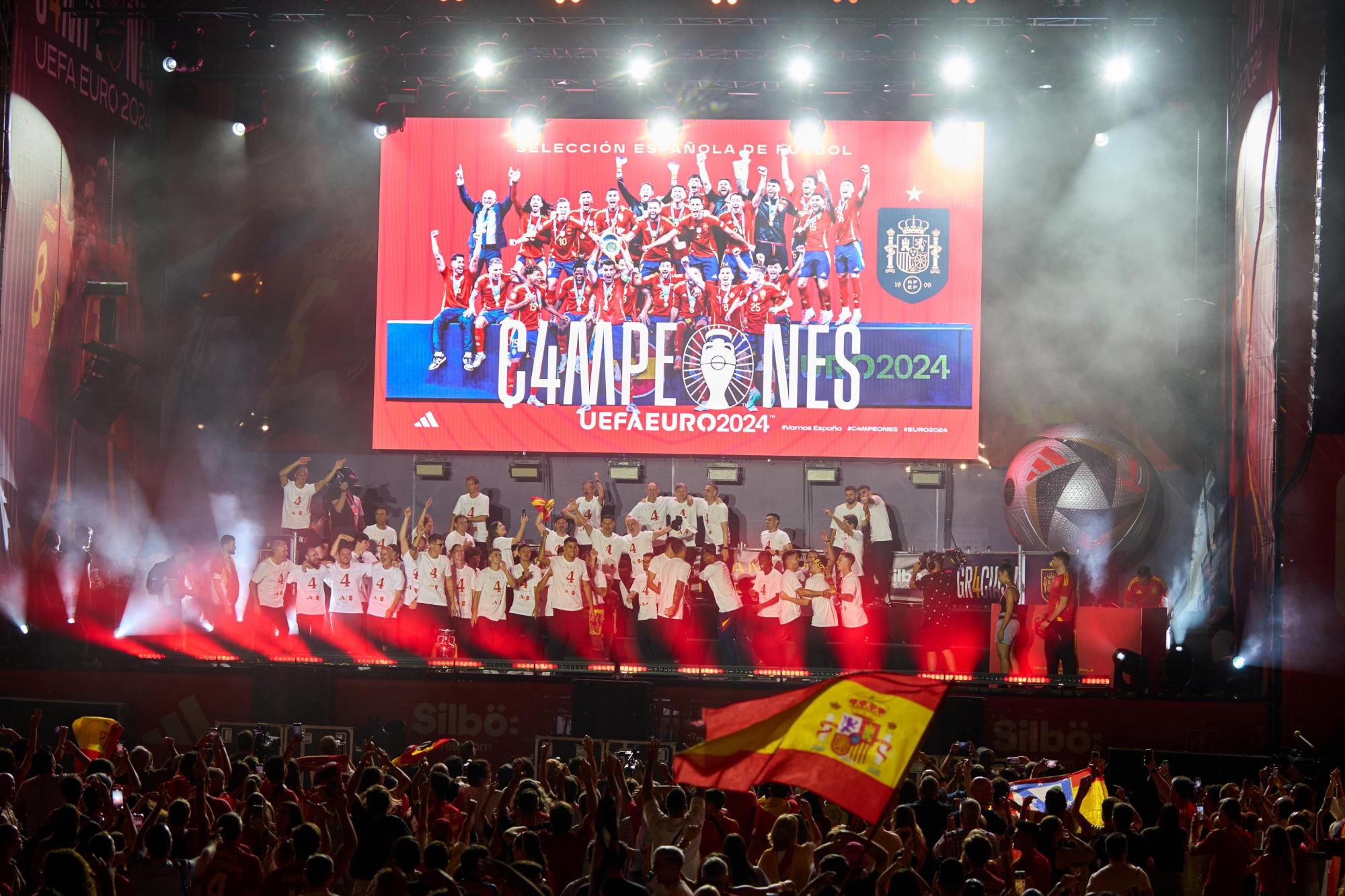 $!España rinde tributo a los campeones de la Eurocopa